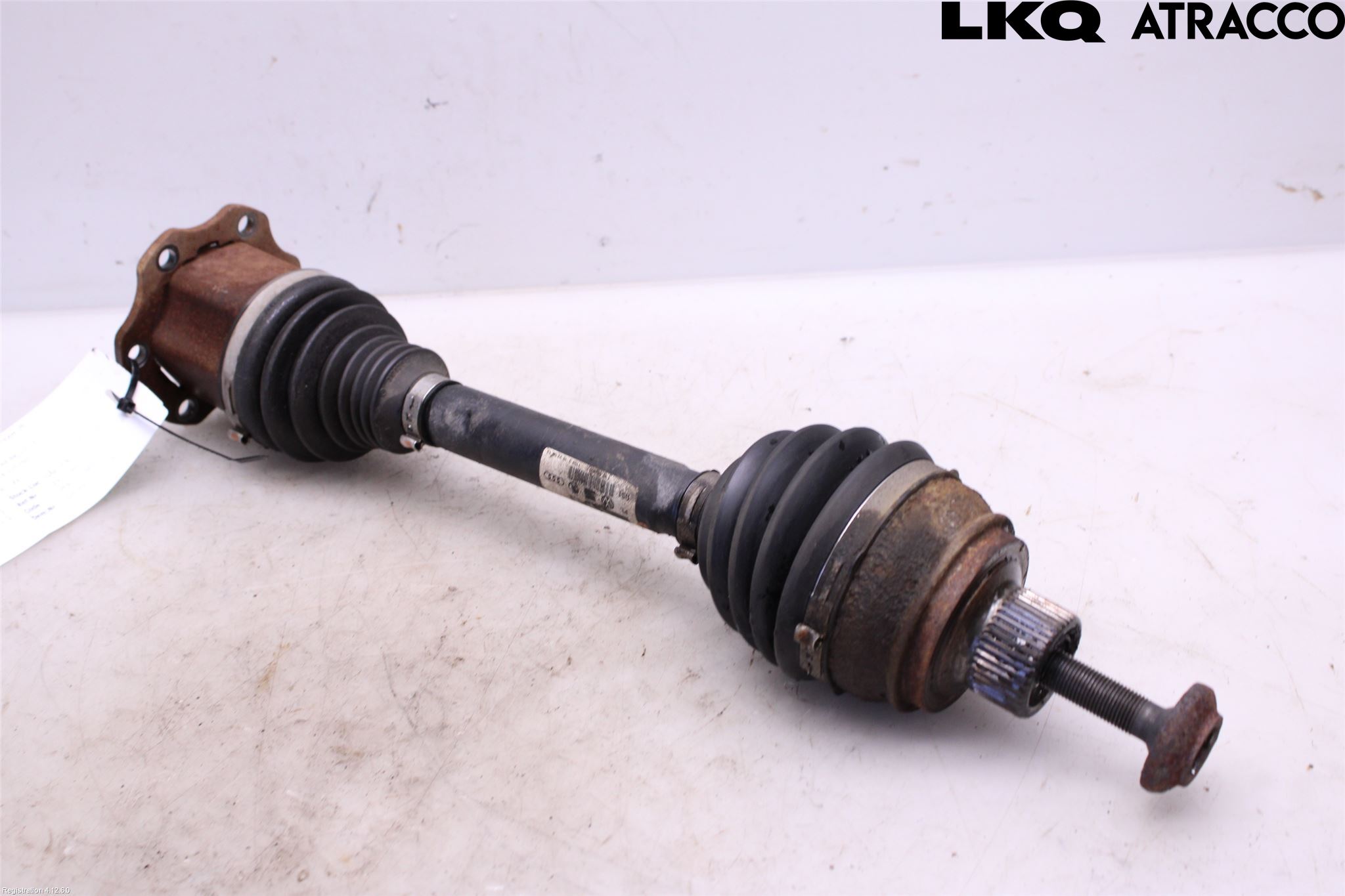 Audi A4 12-15 Drivaxel Fram Vänster
