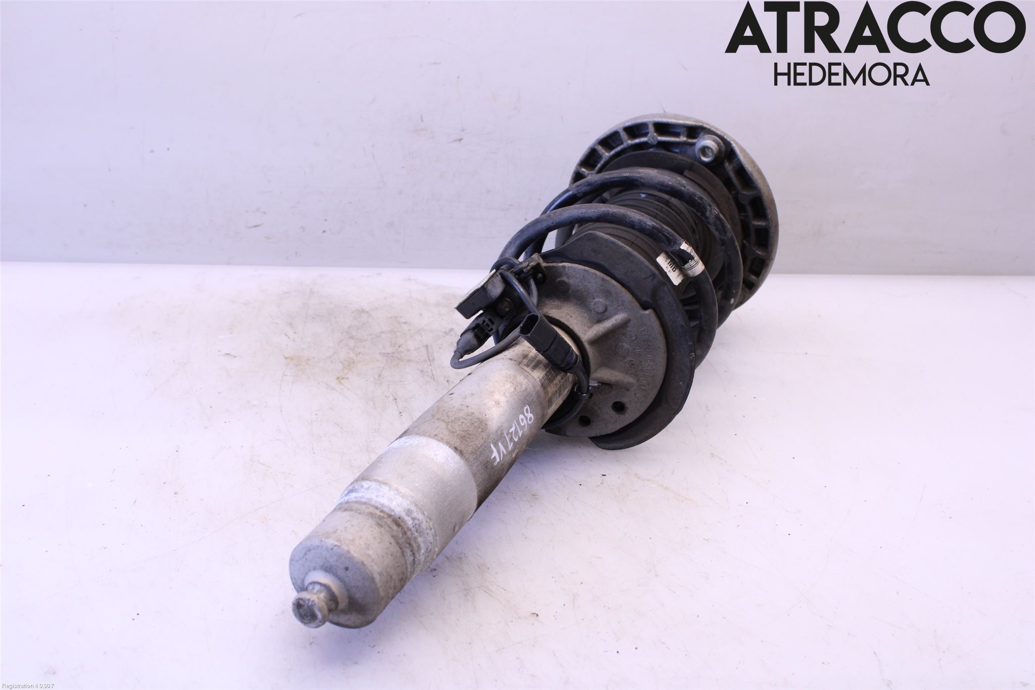 BMW 4 F32/F33/F82/F83 13-20 Fjäderben Fram Vänster