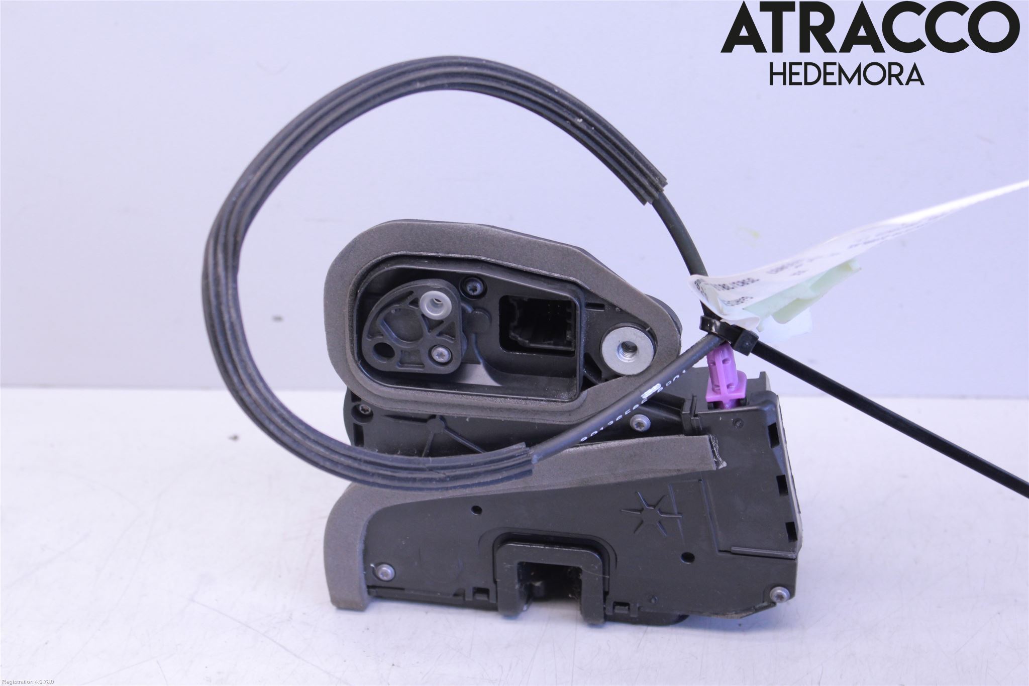 Opel INSIGNIA 17- Låskista-Dörrlås