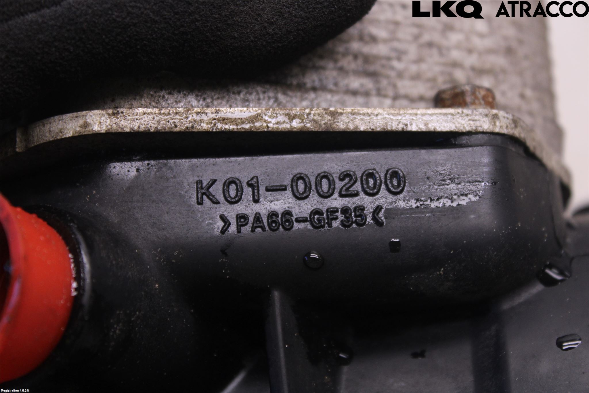 Kia CEED 12-18 Oljefilterhållare