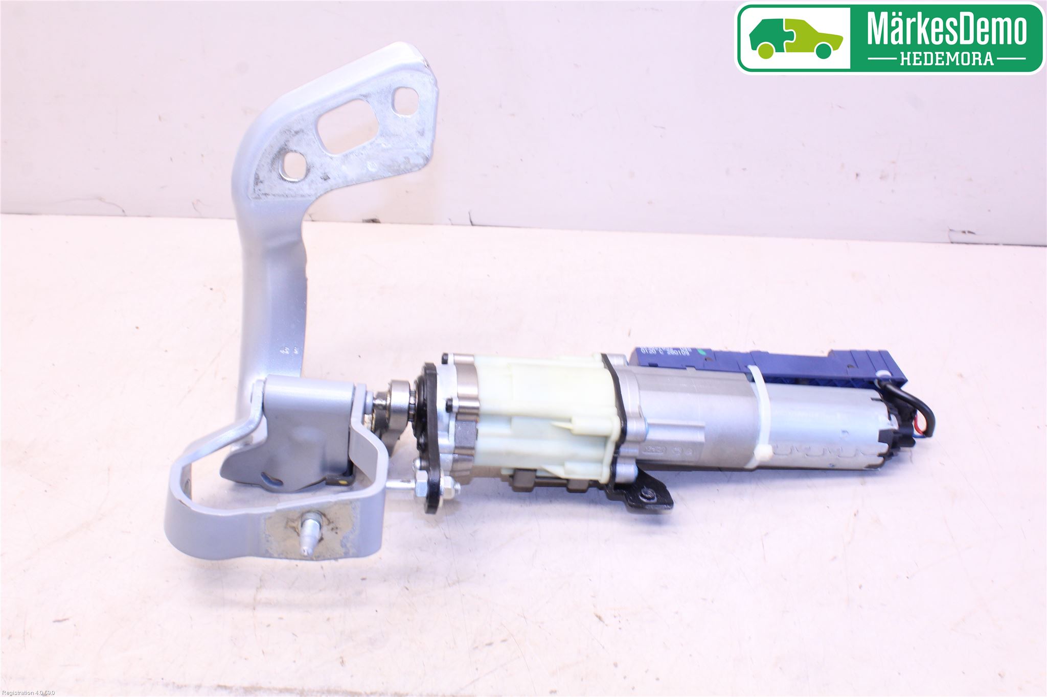 Audi A4/S4 08-11 Bakluckeöppnare Automatisk