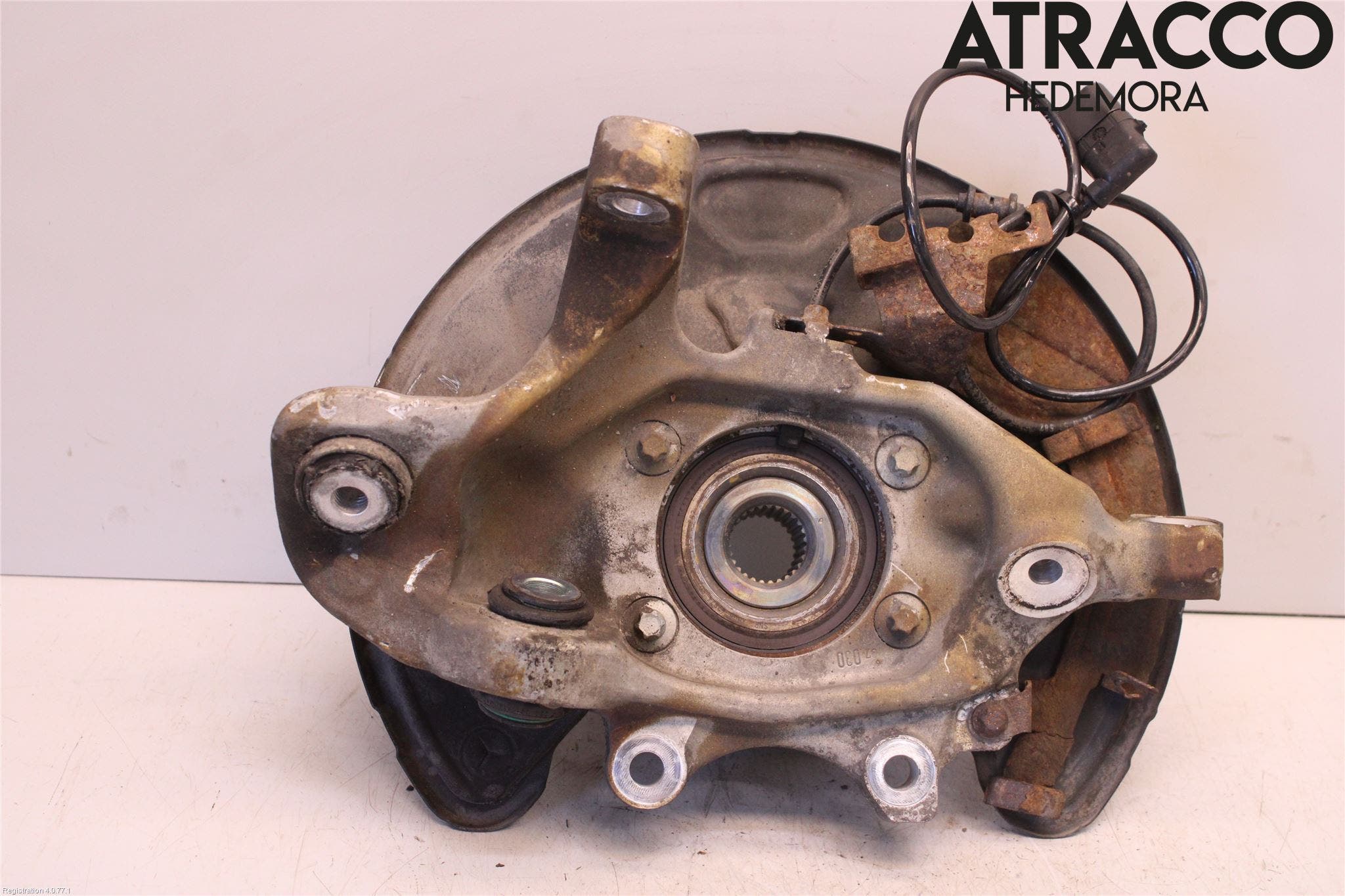 Mercedes-Benz MB C-KLASS (W205) 14-21 Hjullagerhus-Spindel Hö B