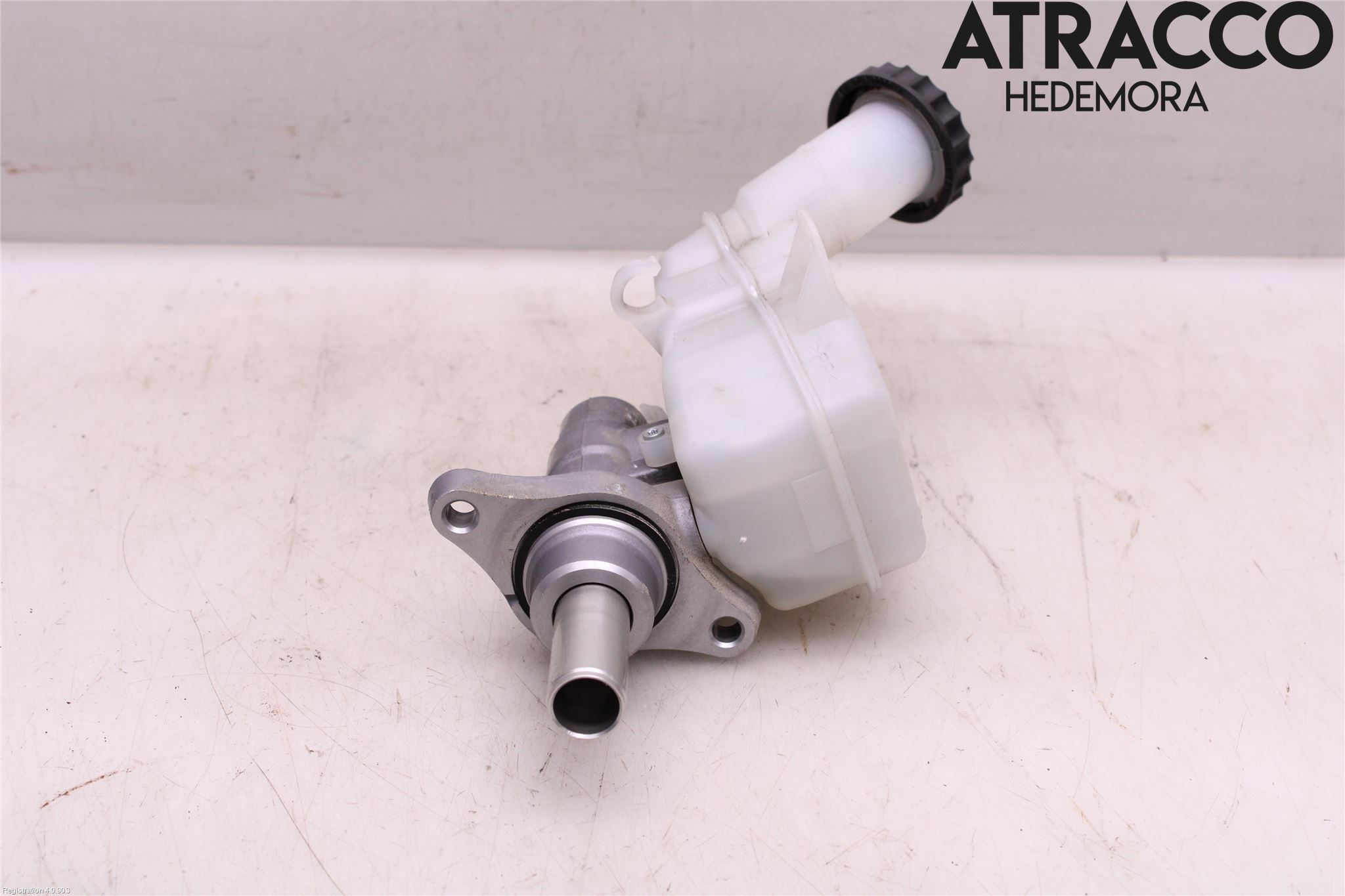 Mitsubishi OUTLANDER 13-21 Broms Huvudcylinder