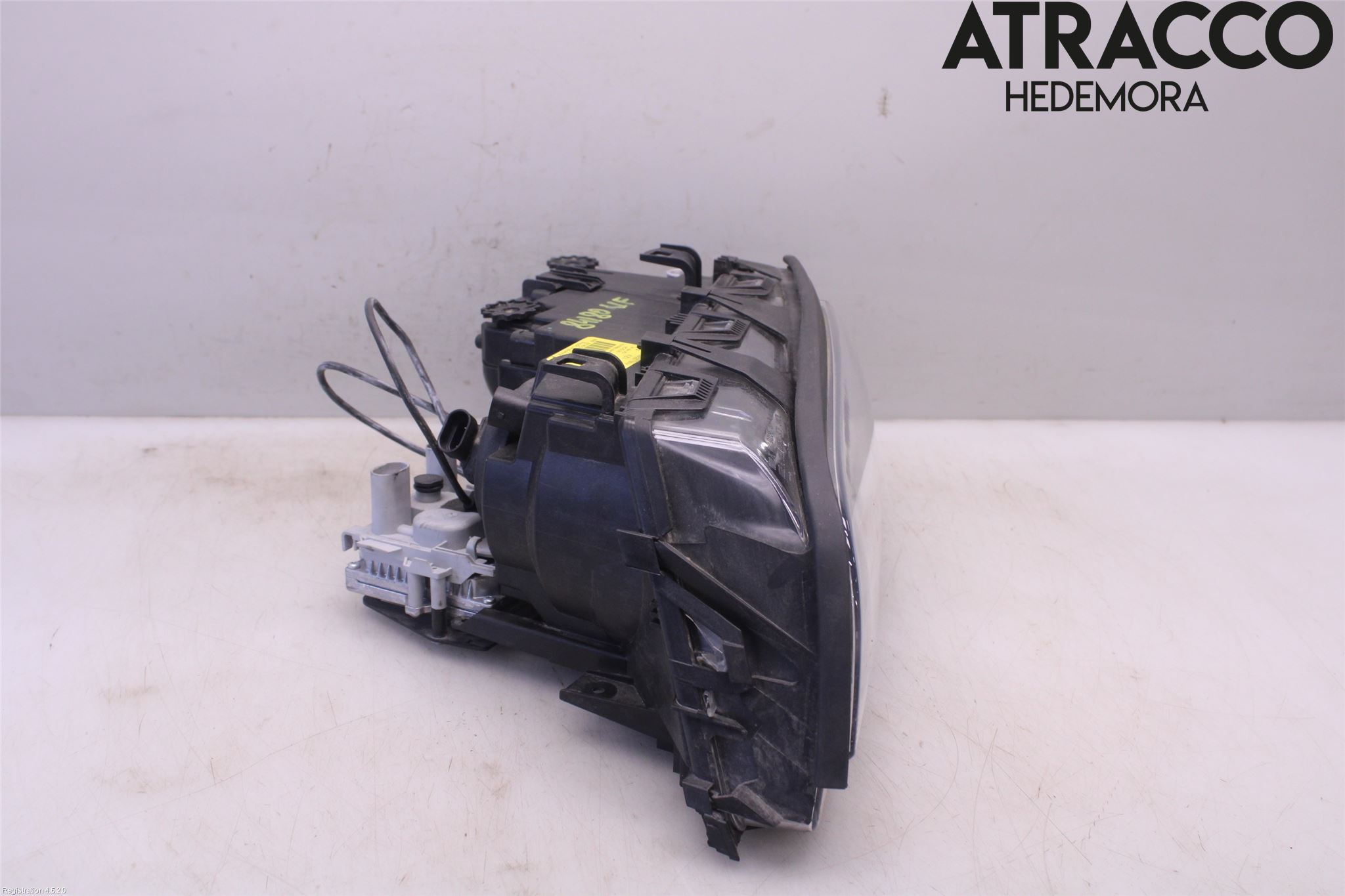 BMW 3 E46      98-05 Strålkastare Vänster