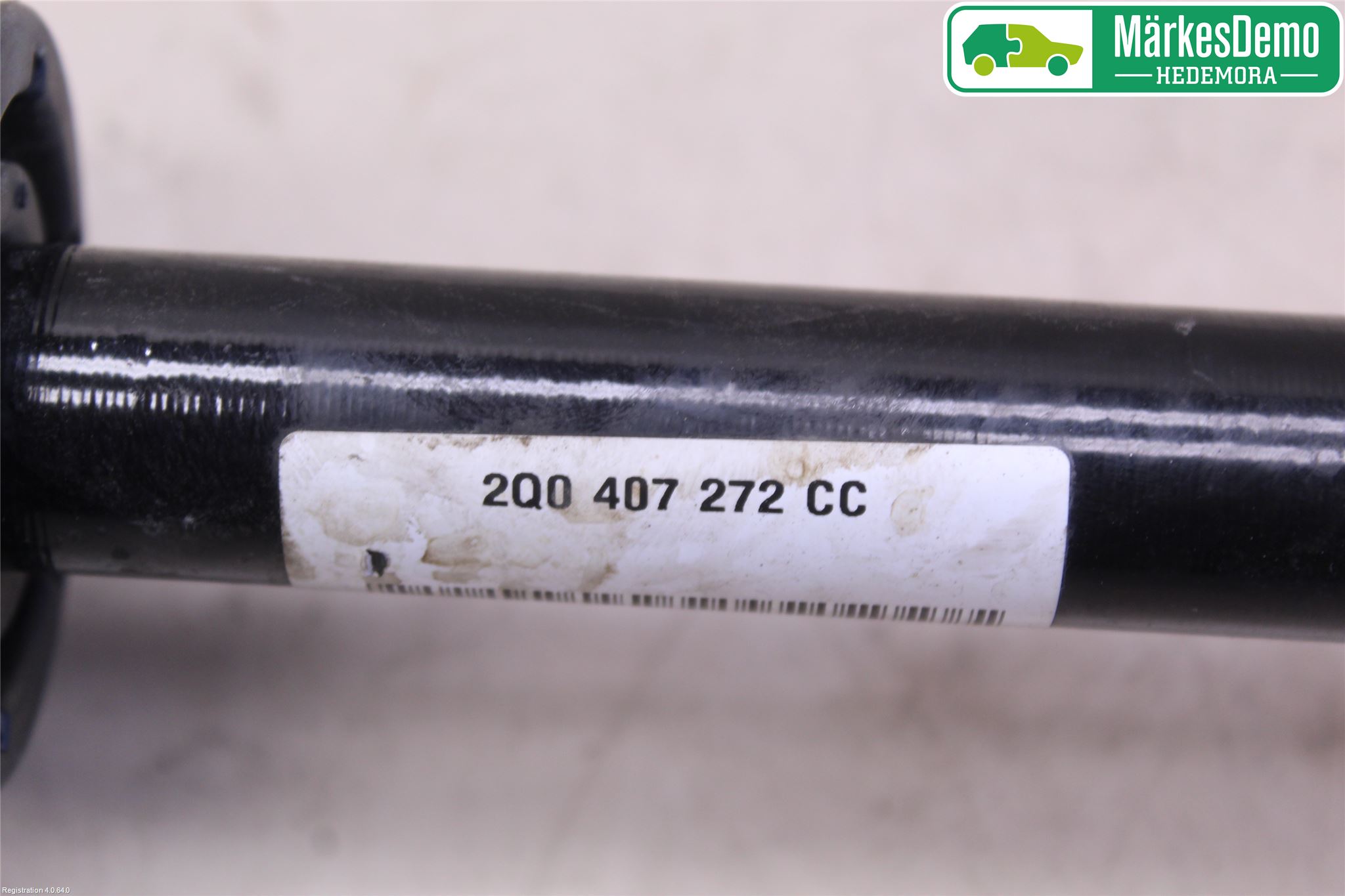 Volkswagen VW T-CROSS 19- Drivaxel Fram Höger