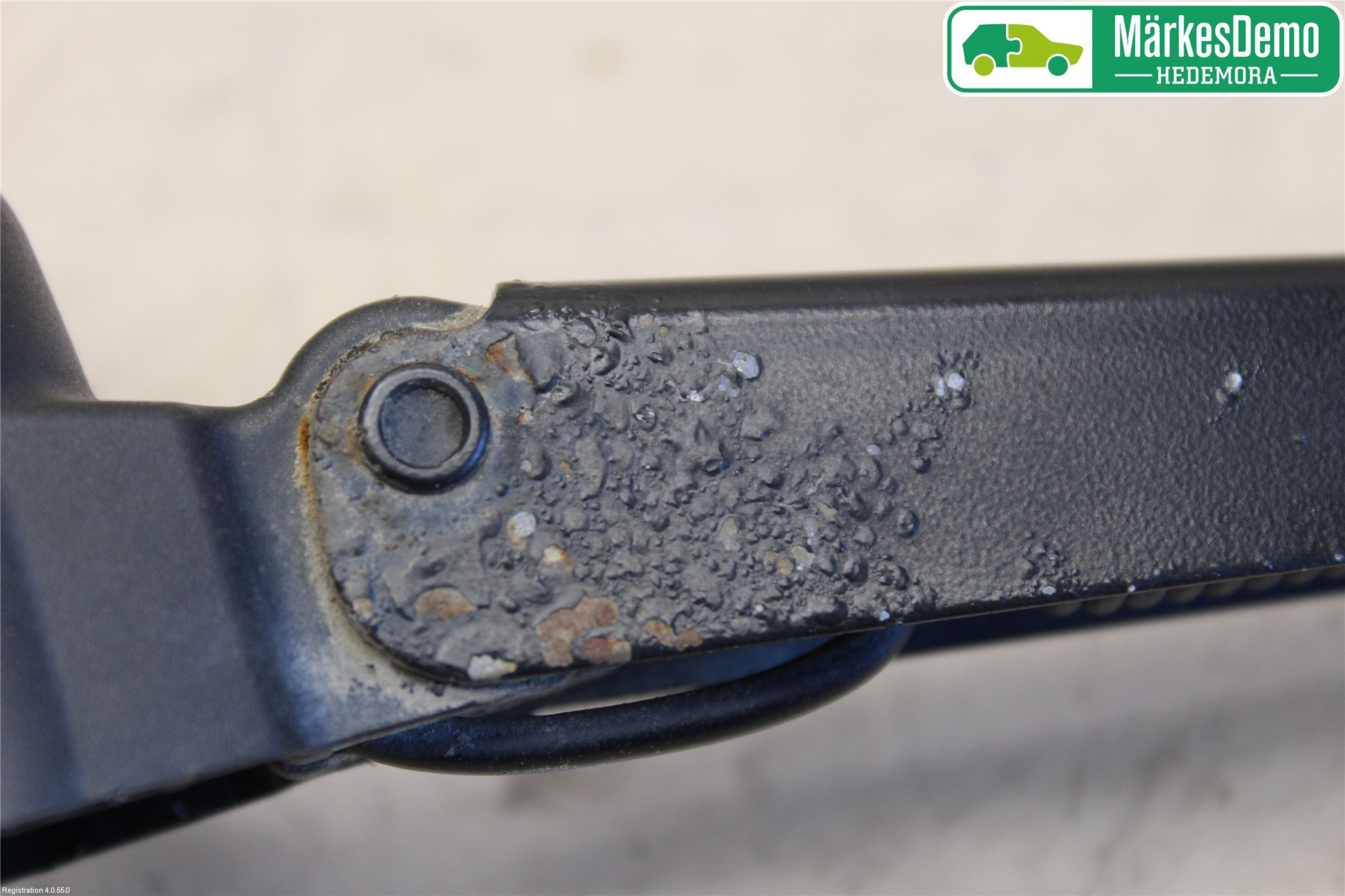 BMW 1 E87/81 5D/3D 03-11 Torkararm-Bakruta