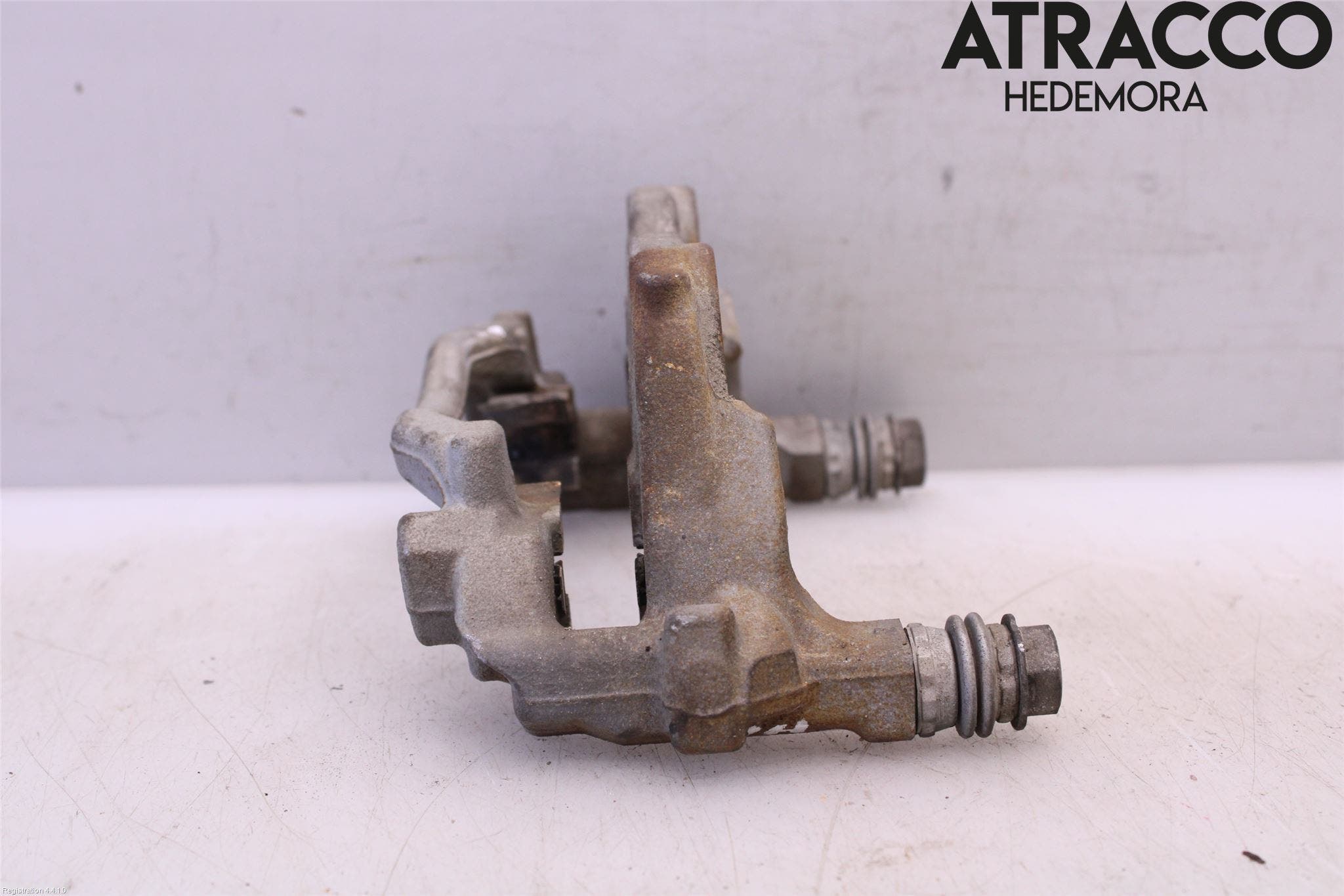 Toyota YARIS XP21 20- Bromsokshållare