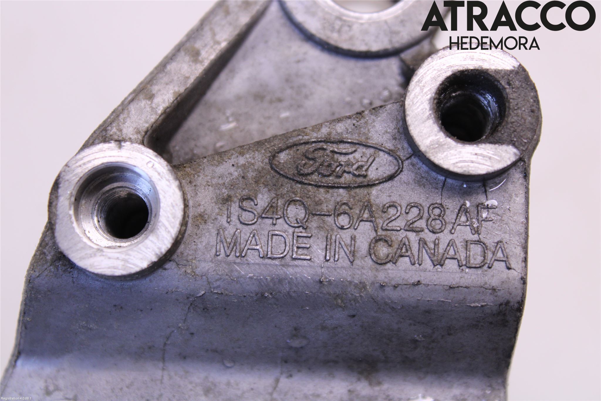 Ford TRANSIT CONNECT 03-08 Remspännare