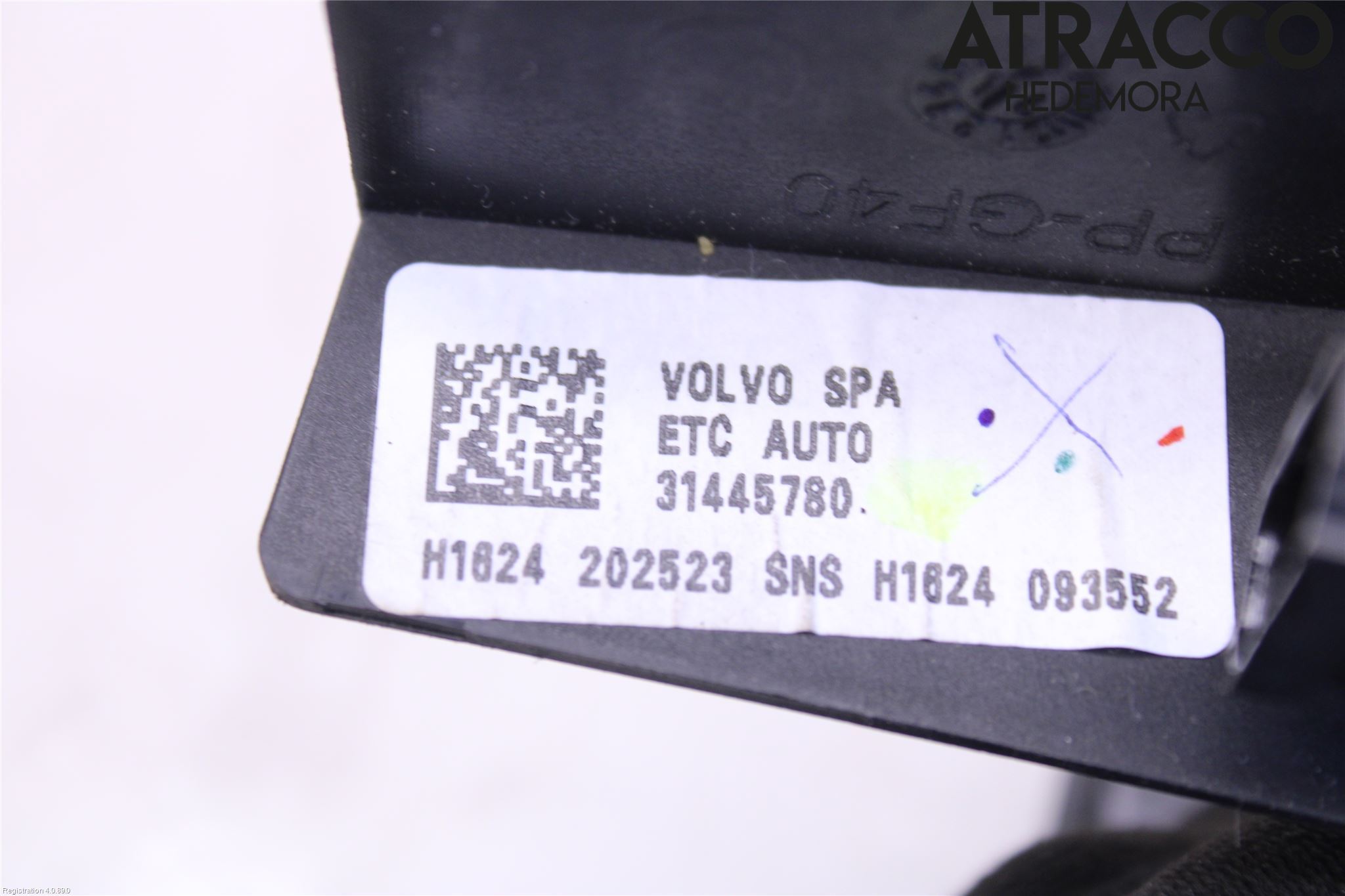 Volvo V90 17->> Gaspedal