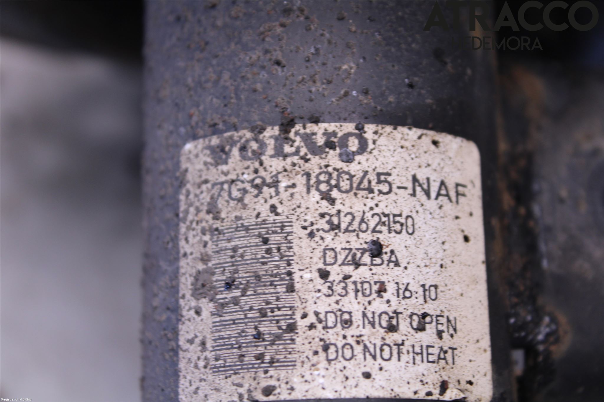 Volvo XC70 08-13 Fjäderben Fram Höger