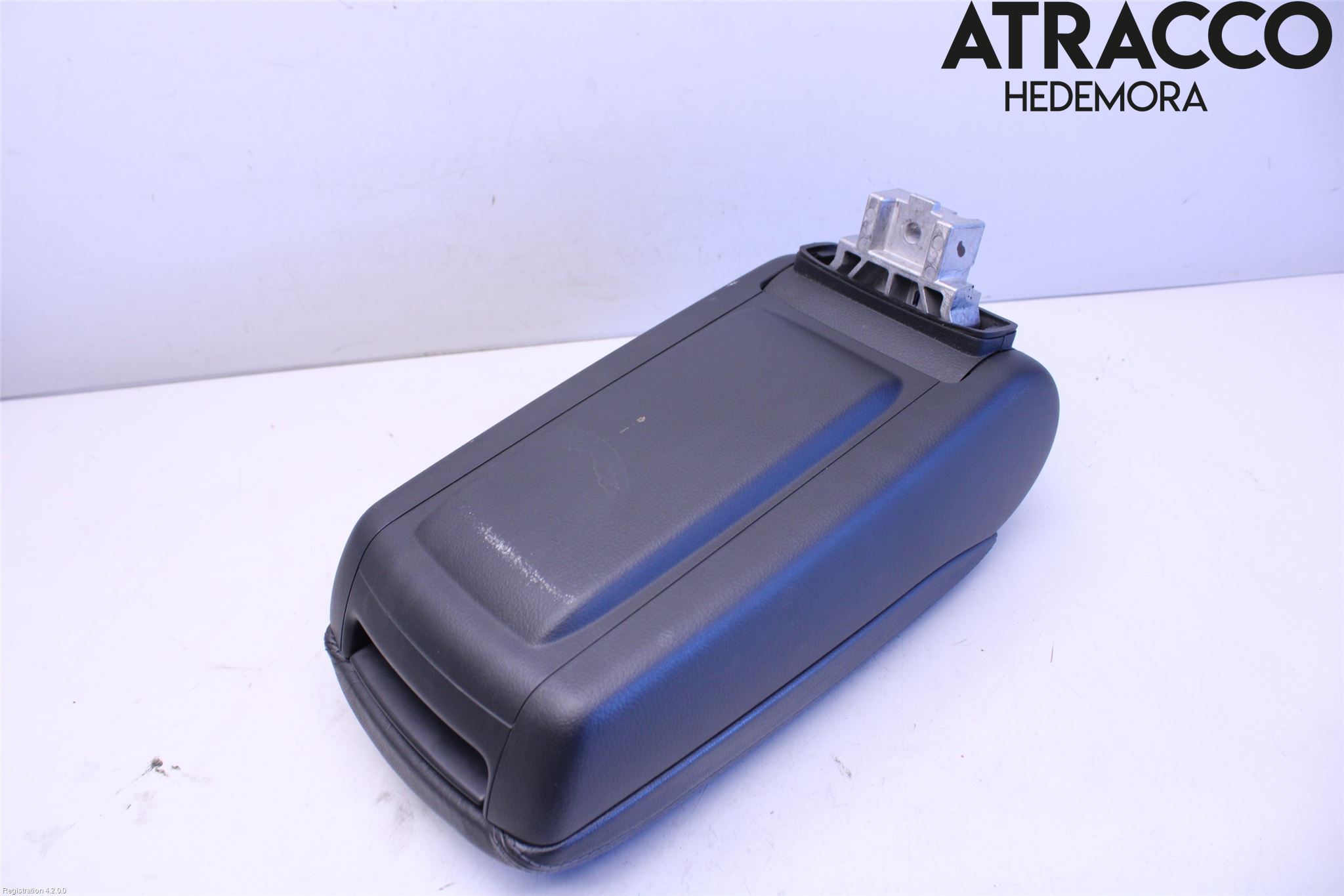 Audi A6/S6     05-11 Inredning Armstöd