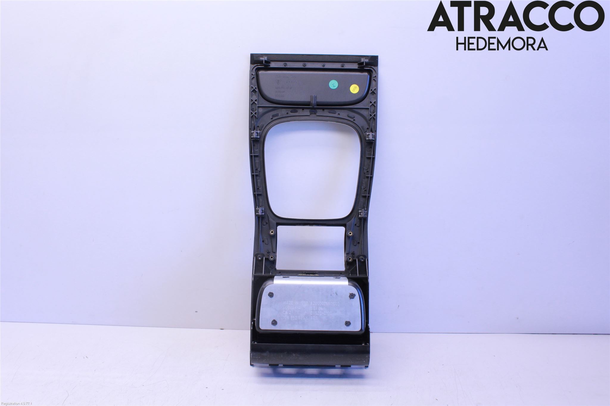 Porsche CAYENNE 03- Instrumentkonsoll Mitt