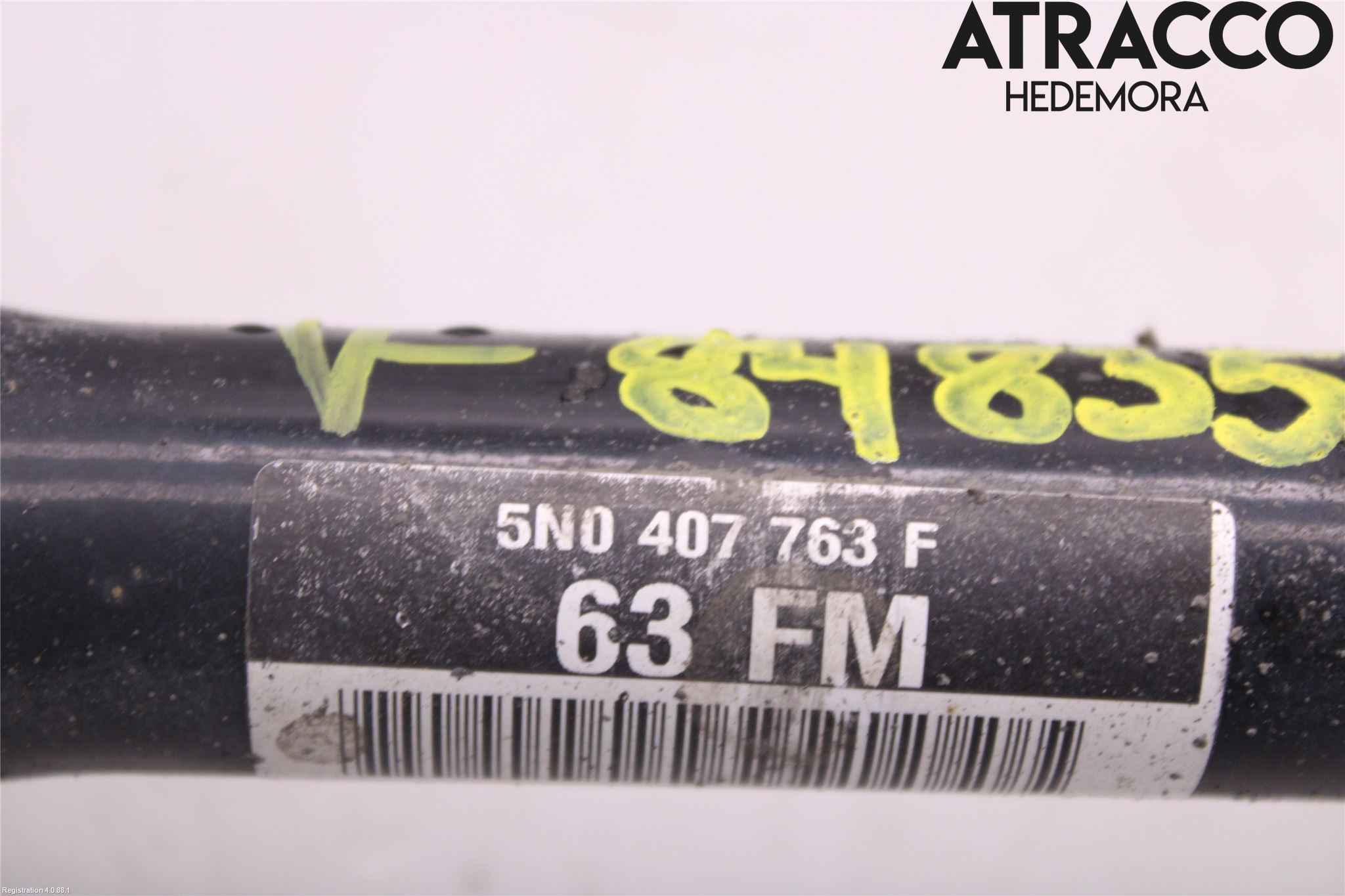 Audi Q3 8U 12-18 Drivaxel Fram Vänster