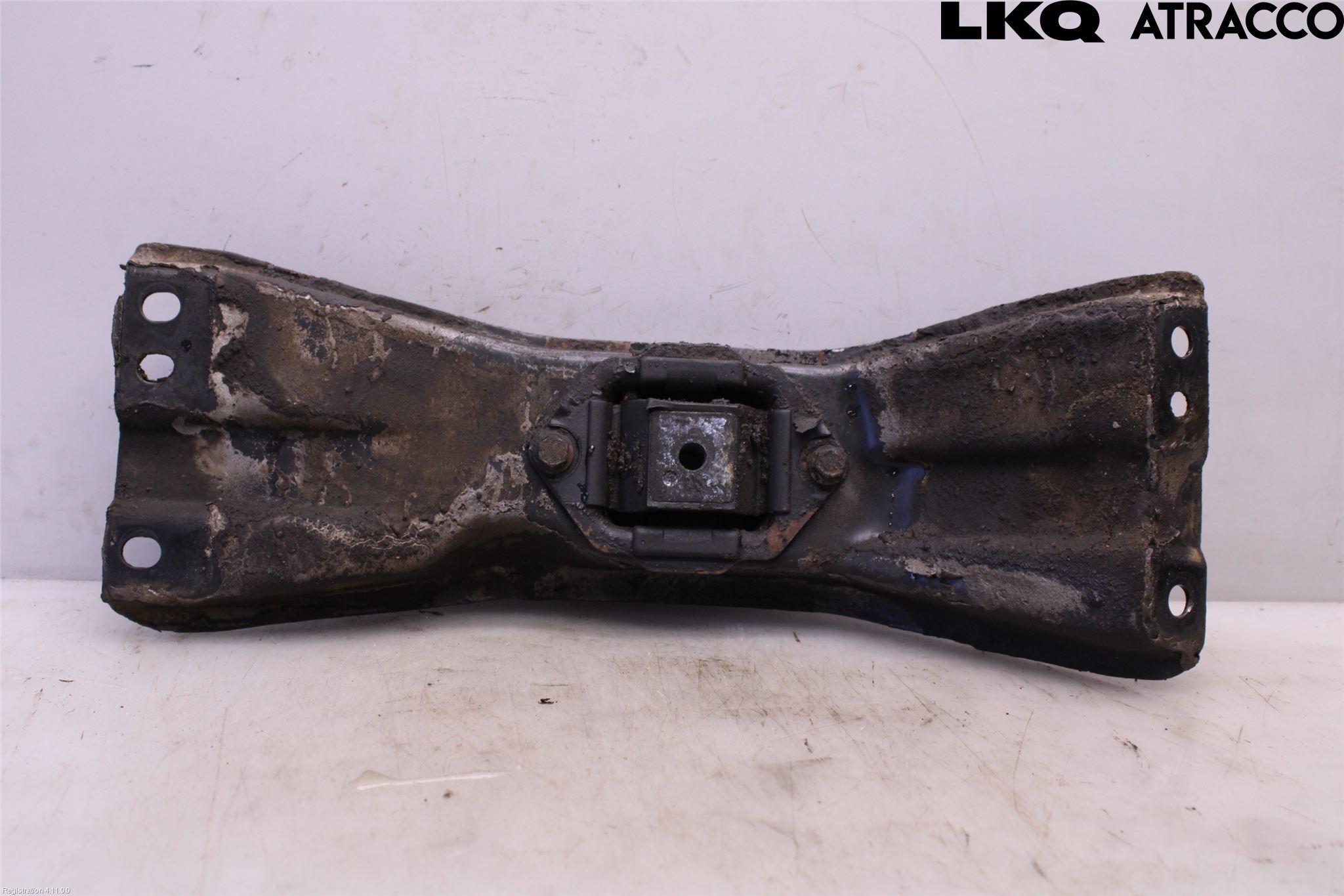 Volvo 940 91-98 Växellådsbalk