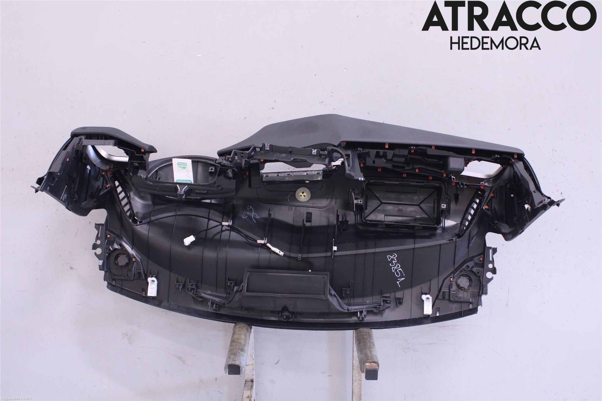Toyota C-HR 16-23 Instrumentbräda