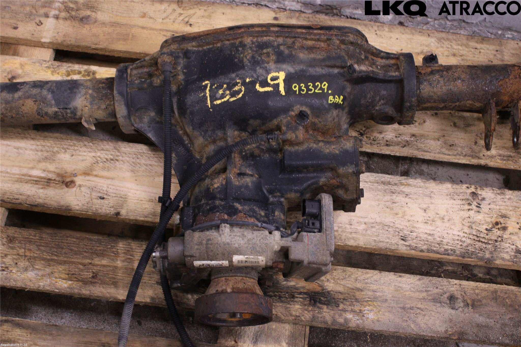 Volkswagen VW CADDY 11-15 Bakaxel