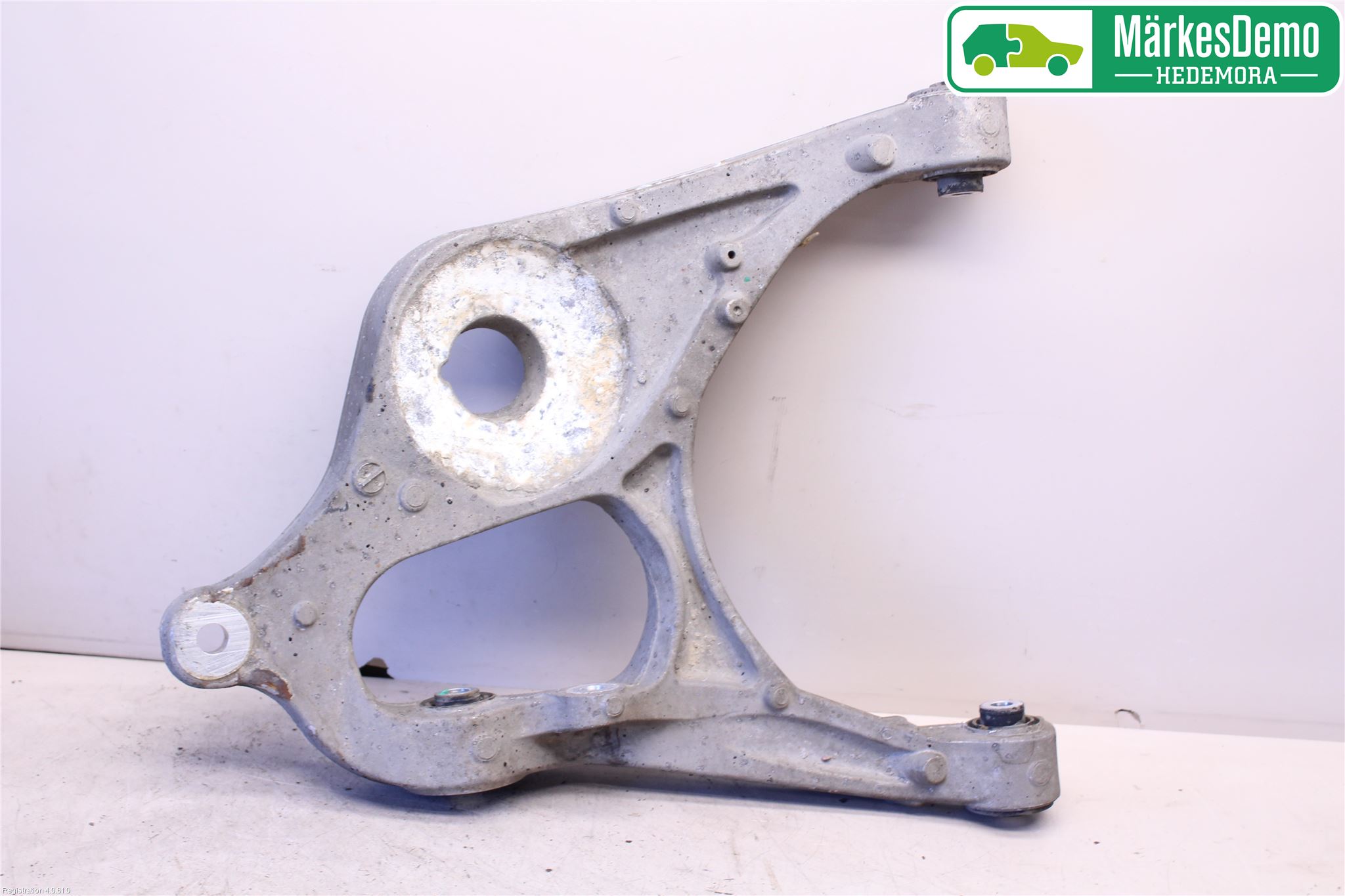 Mercedes-Benz MB ML/GLE-KLASS (W166) 12-18 Bärarm Bak Vänster