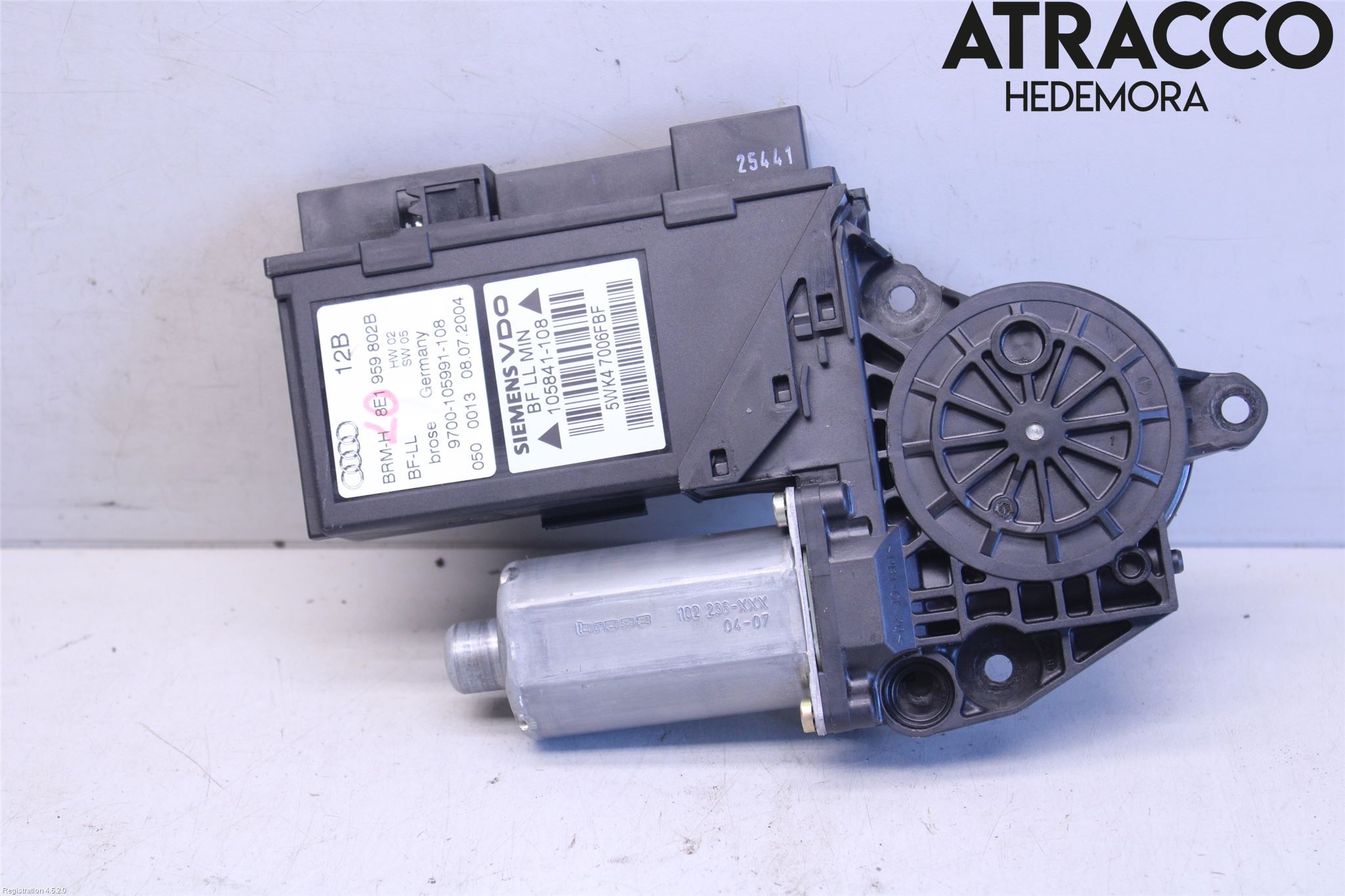 Audi A4/S4 01-05 Fönsterhissmotor