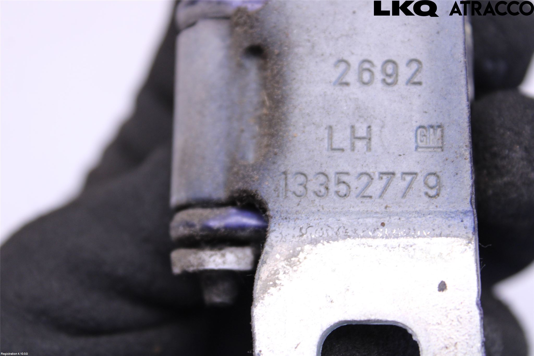 Opel ADAM 13-20 Bakluckegångjärn Vä