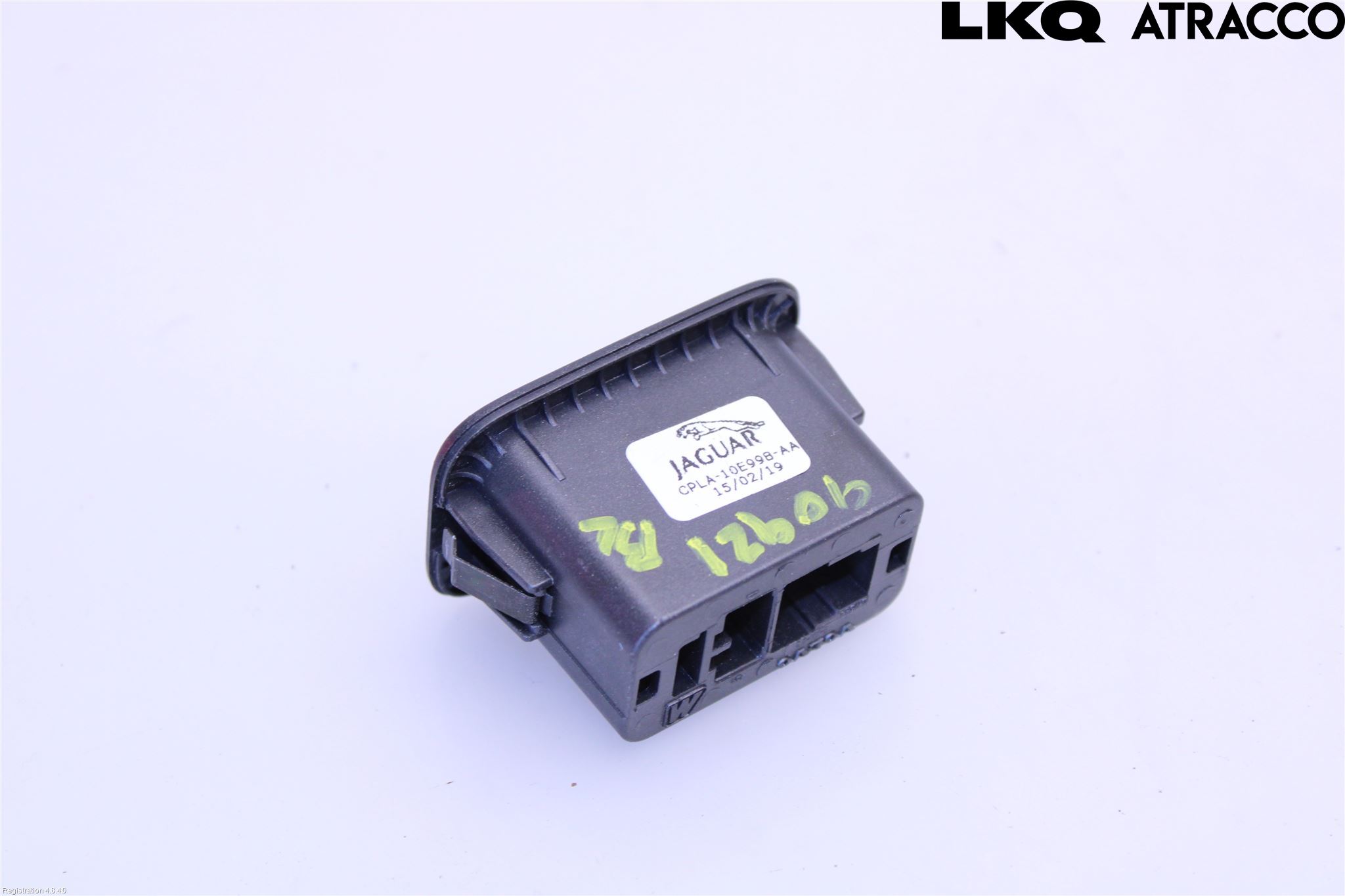 Jaguar E-PACE 17- Strömställare Baklucka