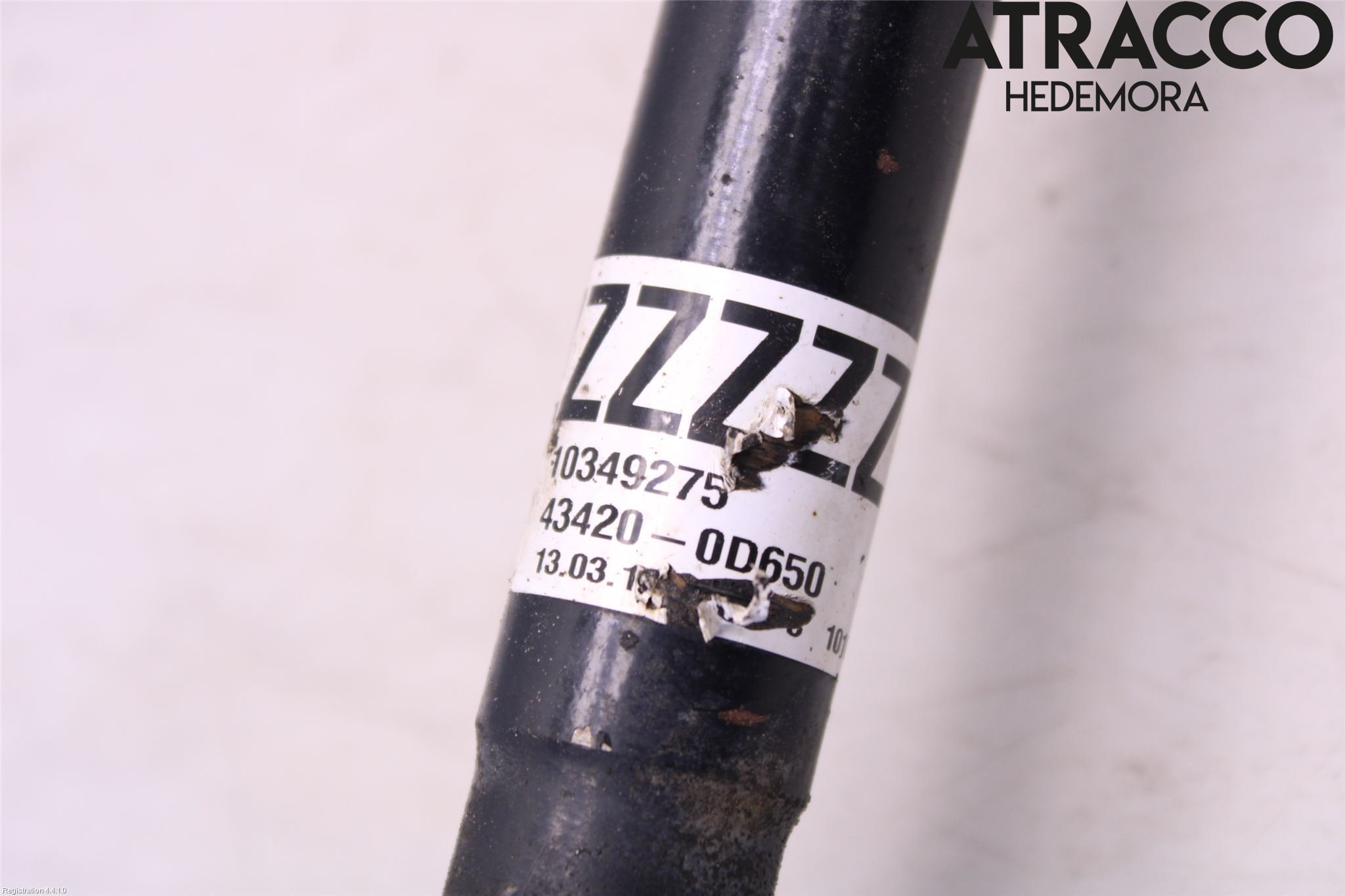 Toyota YARIS XP130 15-20 Drivaxel Fram Vänster