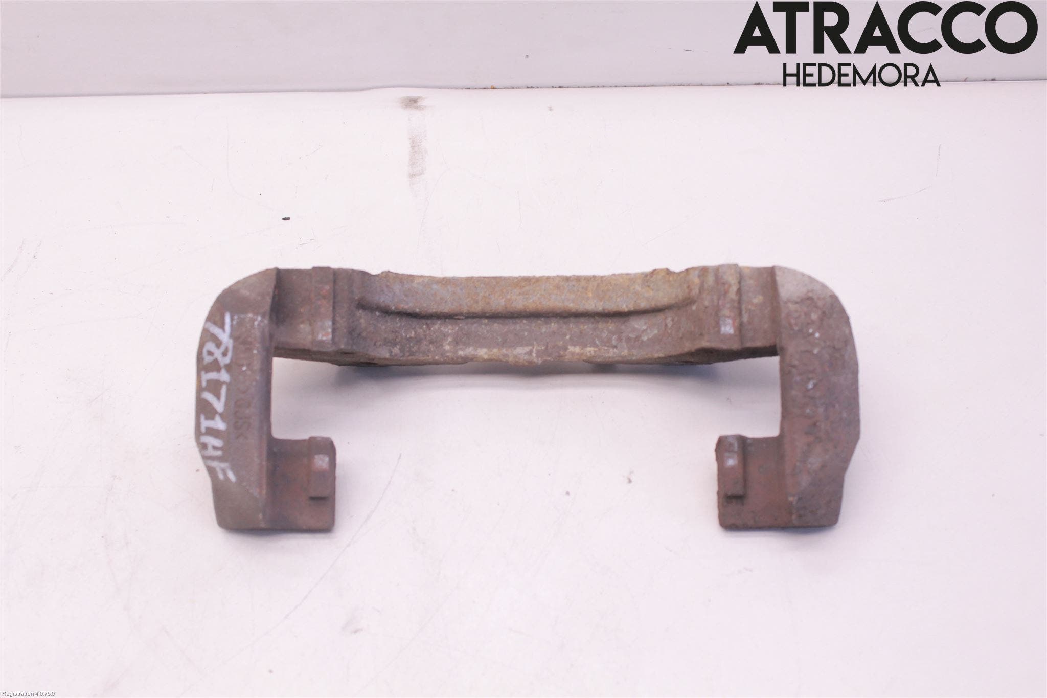 Volvo XC60 09-13 Bromsokshållare