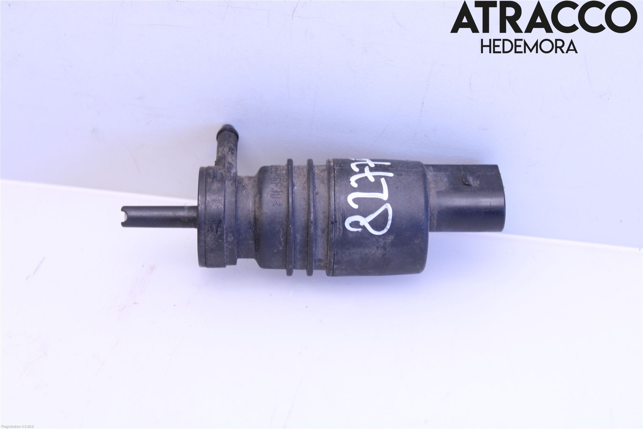 Audi A8/S8 4E  02-09 Spolarpump Vindruta