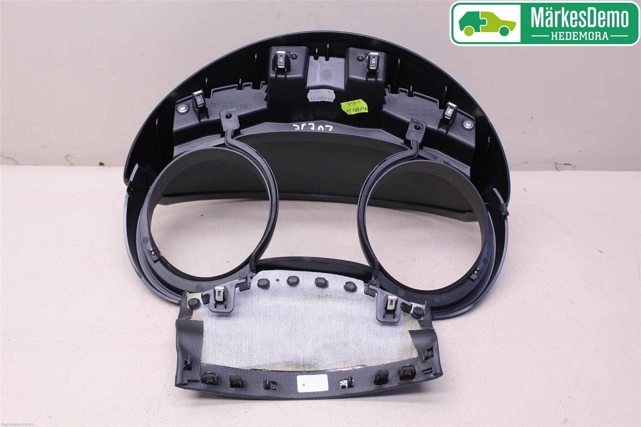 Nissan PULSAR Instrumentsarg