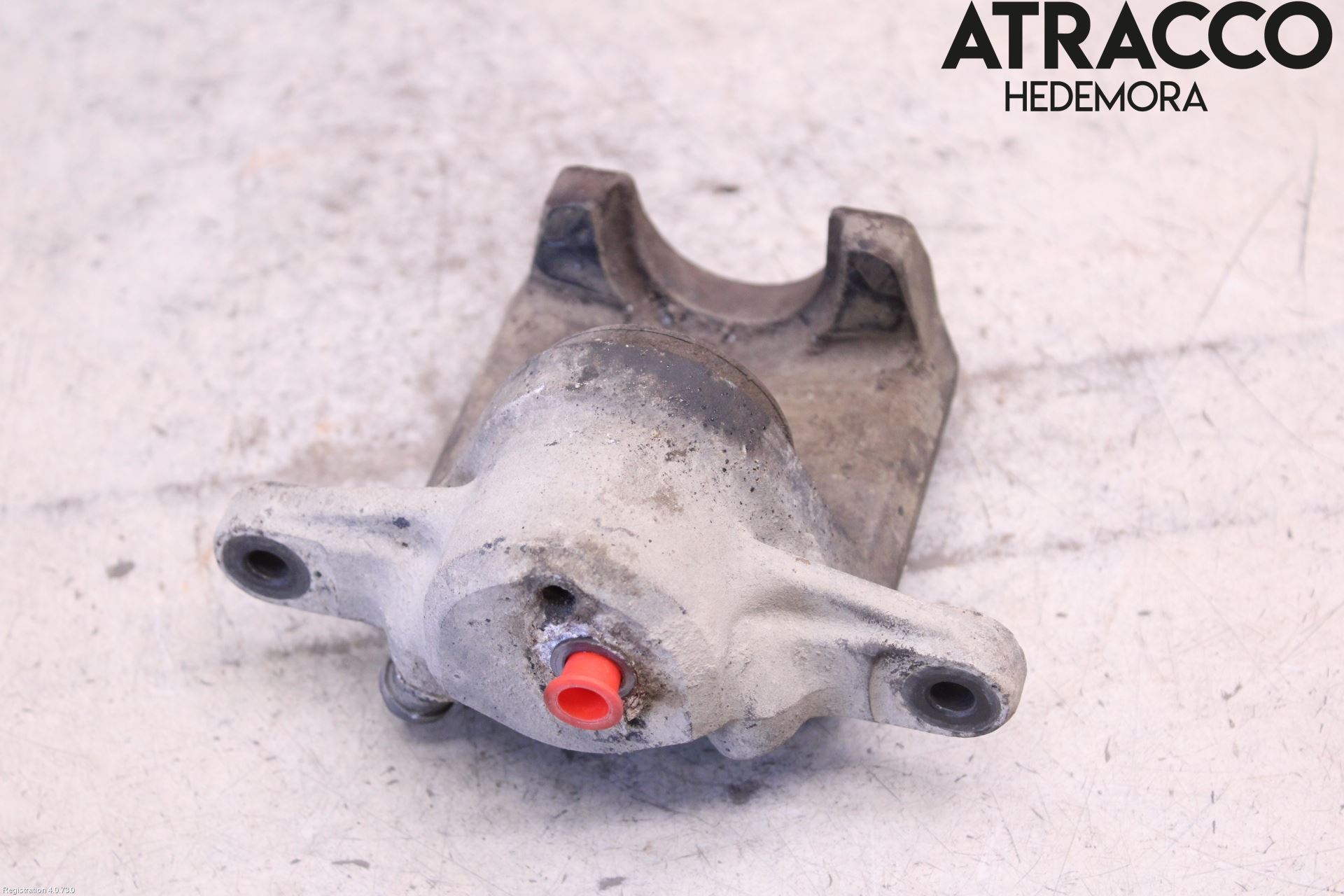 Subaru LEGACY    04-06 Bromsok Bak Vänster