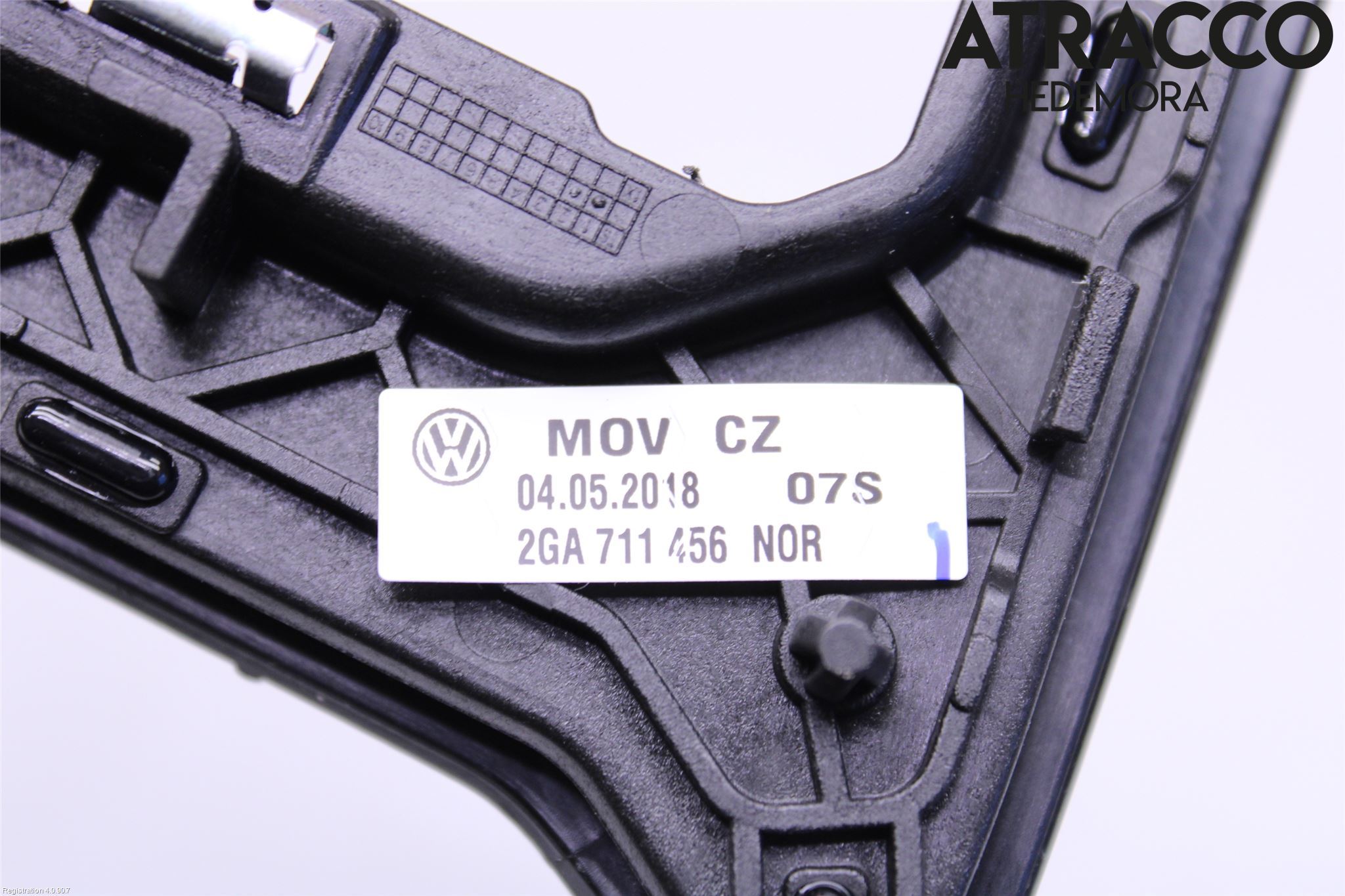 Volkswagen VW T-ROC 18- Inredning Sarg Växelspak