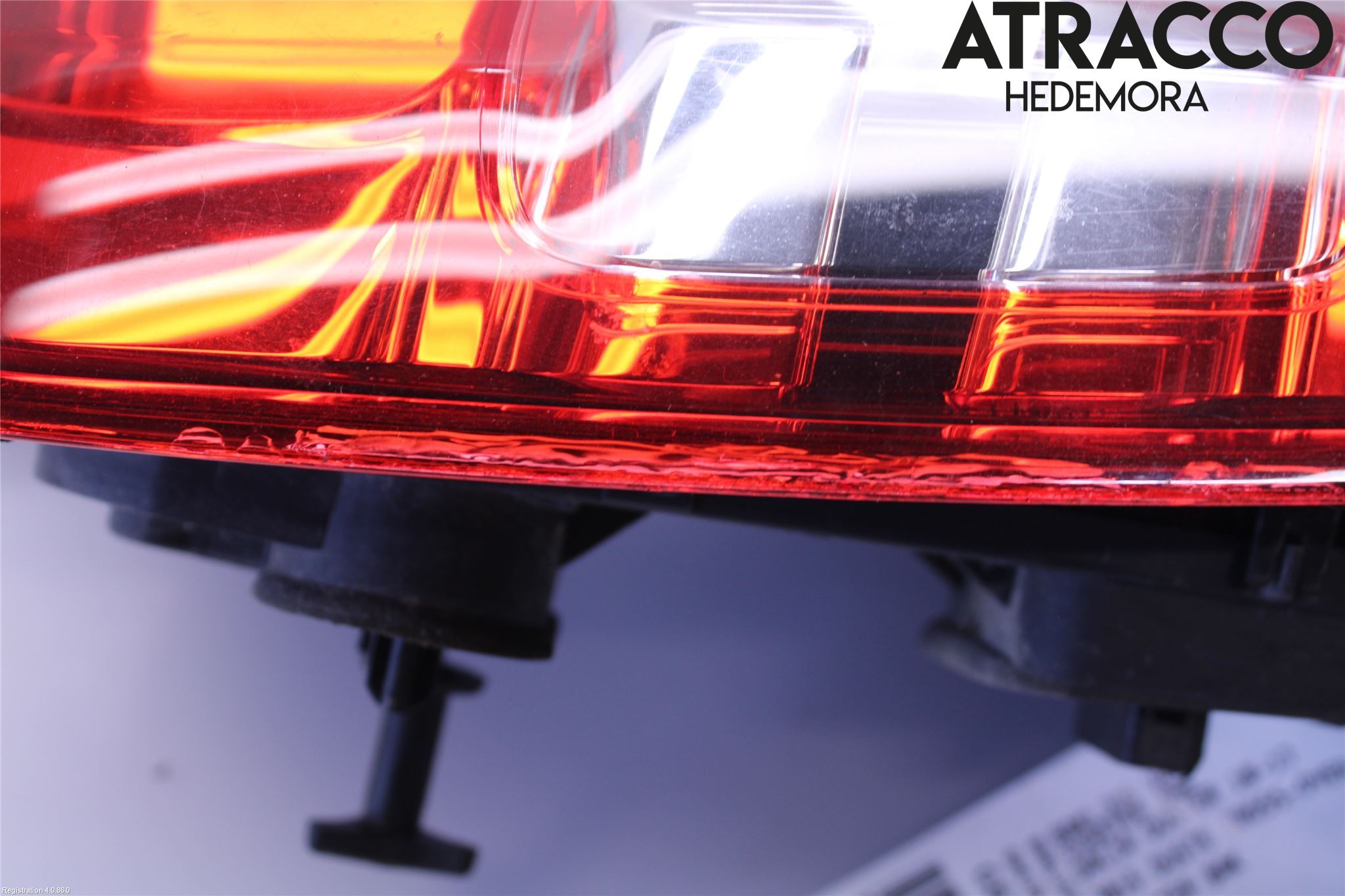 Dacia DUSTER 10-17 Bakljus Vänster