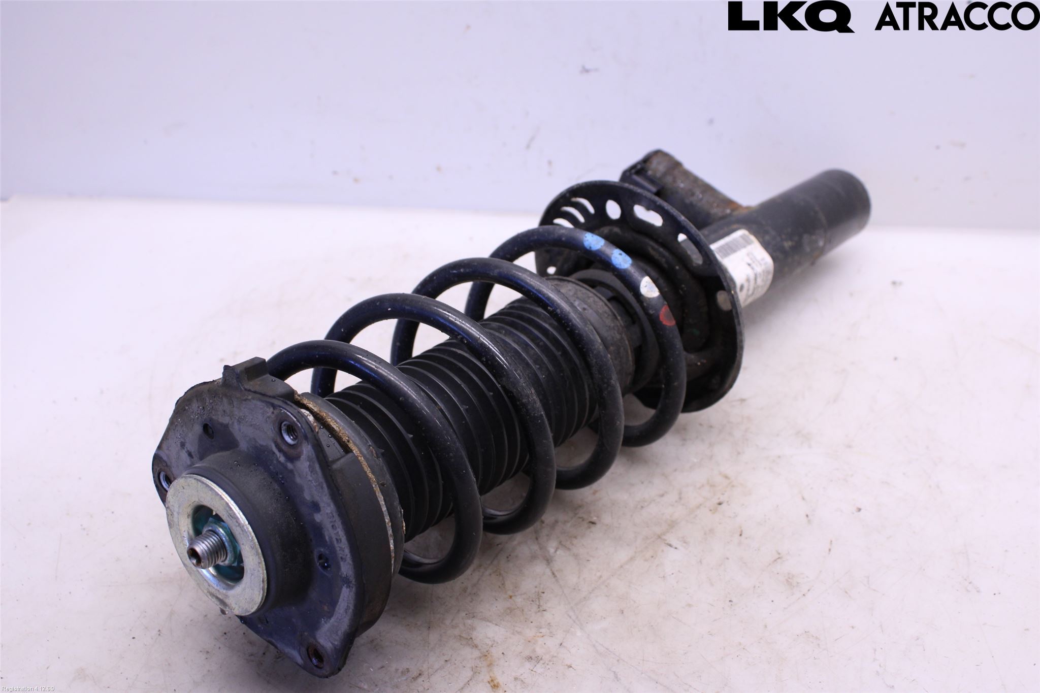 Volkswagen VW SCIROCCO 09-17 Fjäderben Fram Höger