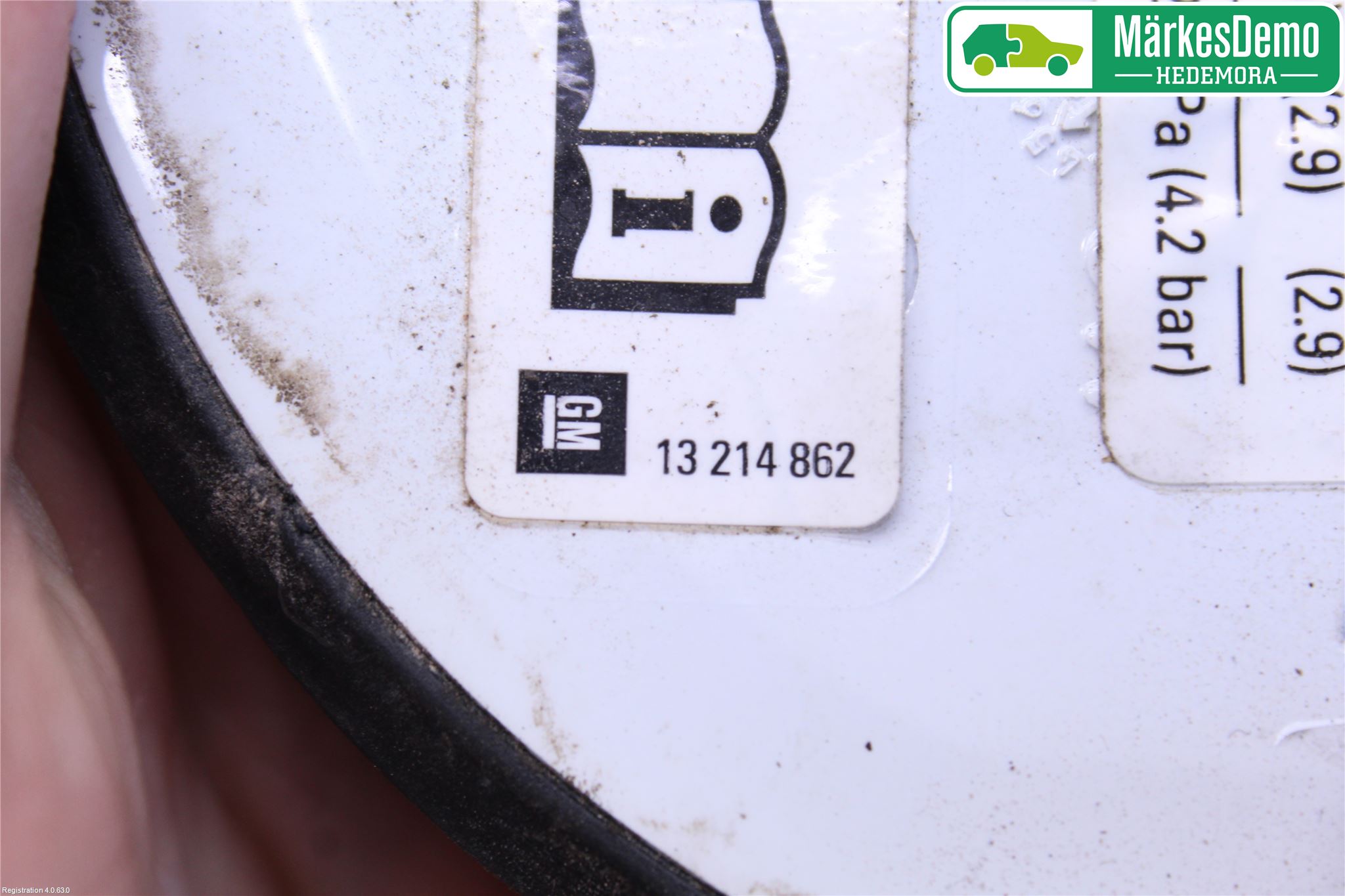 Opel ASTRA H 04-12 Tanklucka