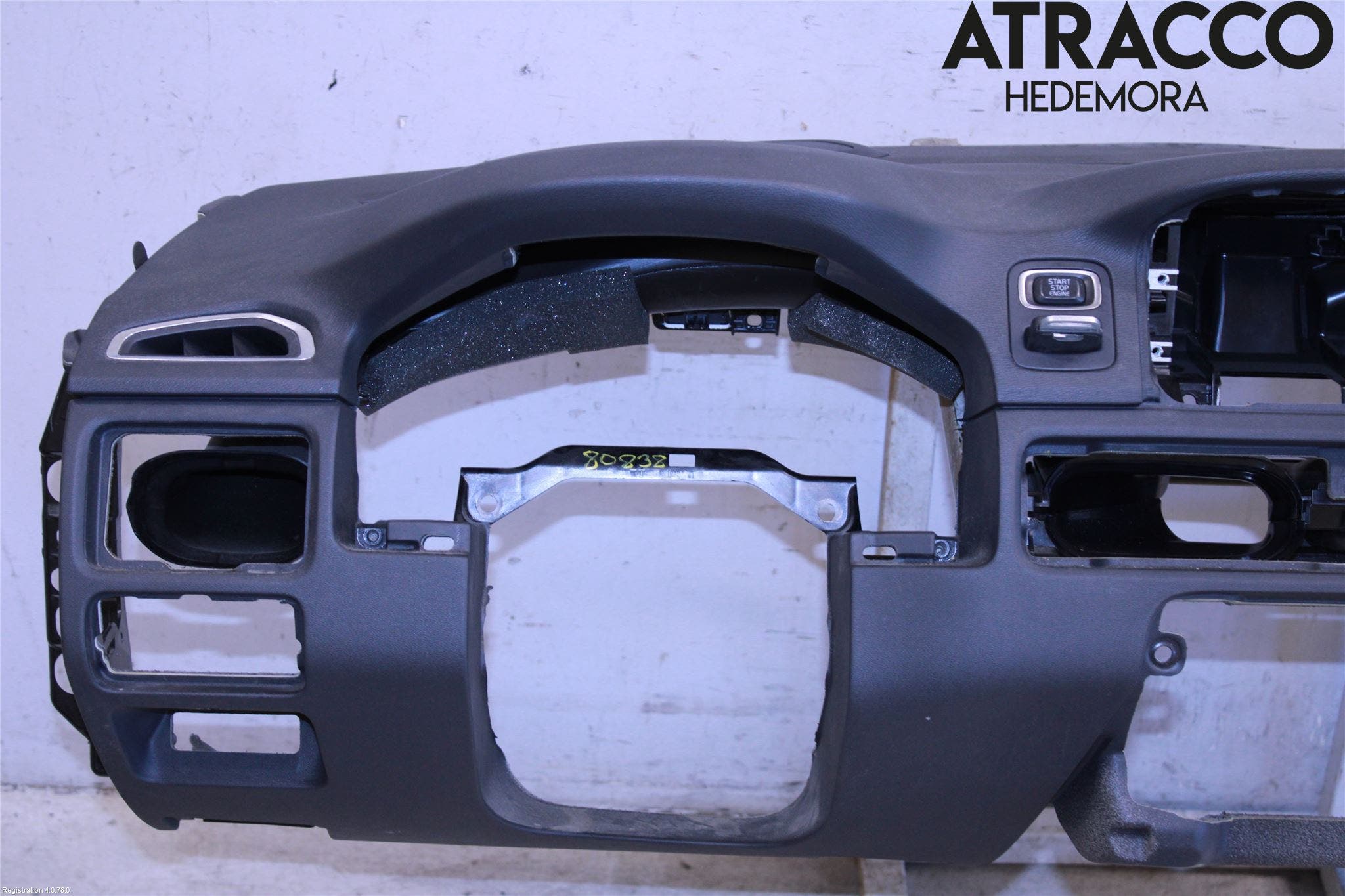 Volvo V70 14-16 Instrumentbräda