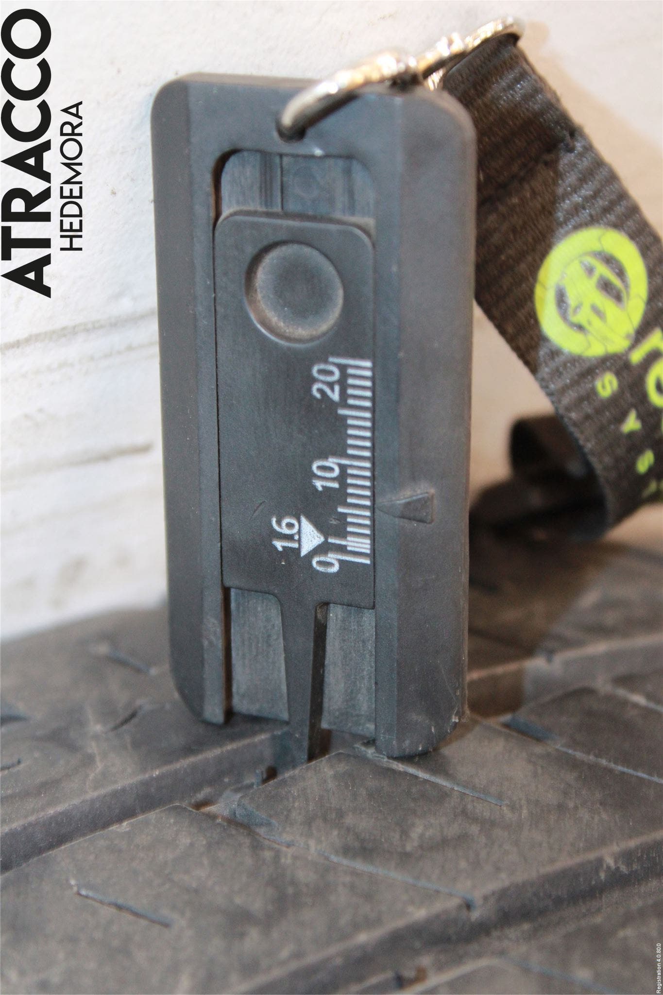 Ford TRANSIT    00-06 Sommardäck Plåtfälg 4St