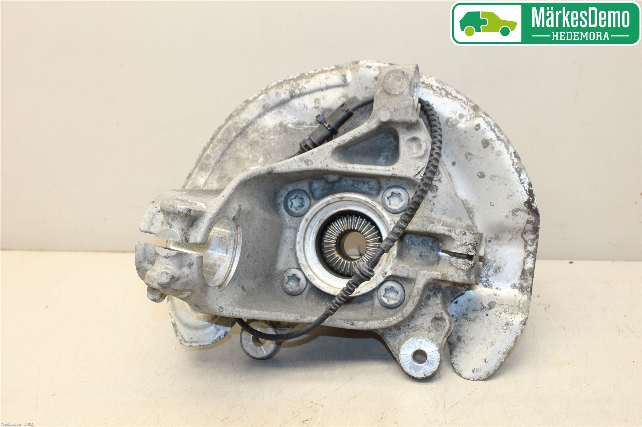 Mini ONE/COOPER 5DR F55 14-24 Styrspindel Lagerhus Hö