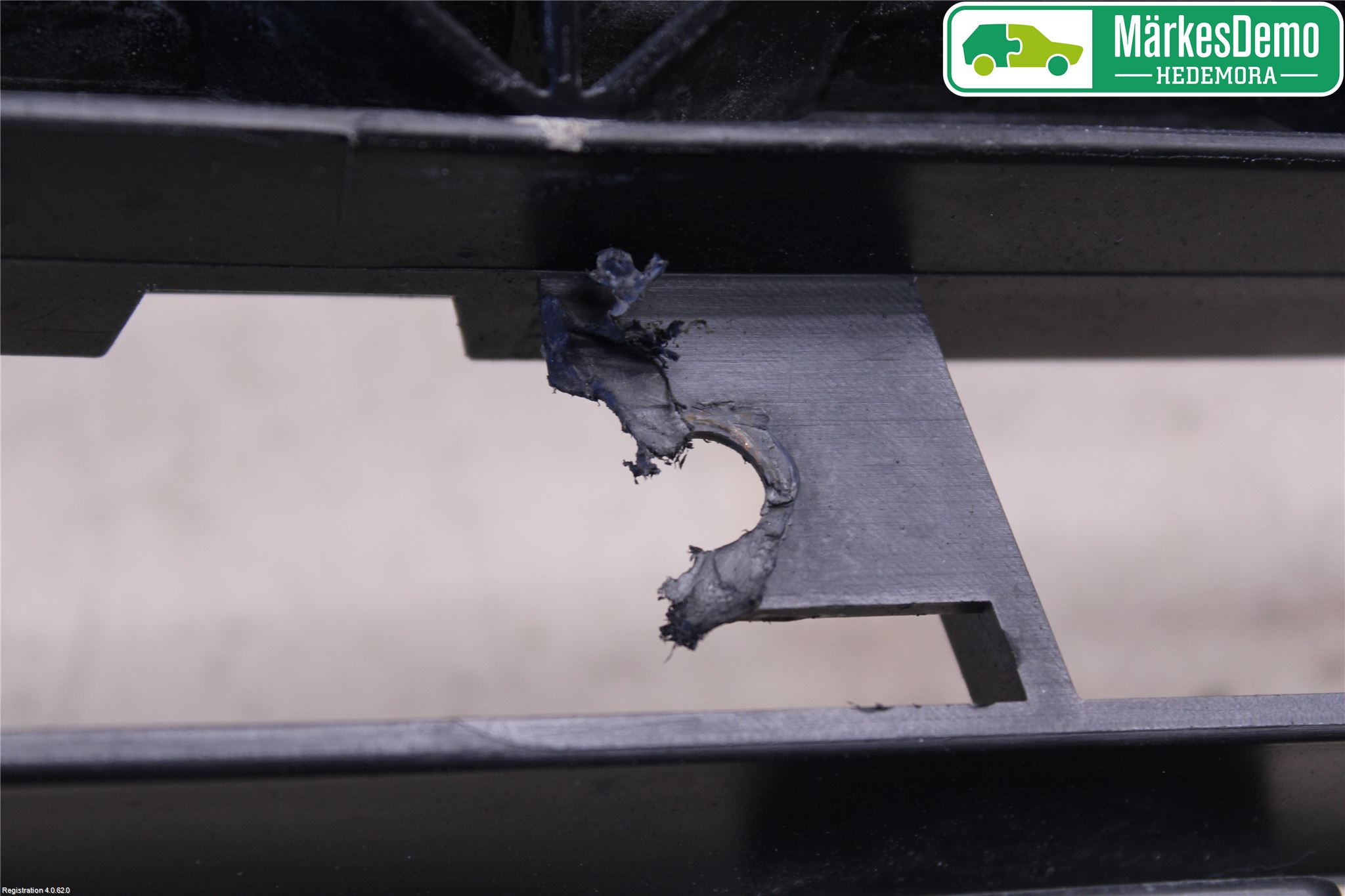 Nissan PRIMASTAR Stötfångardel Fram Mitt