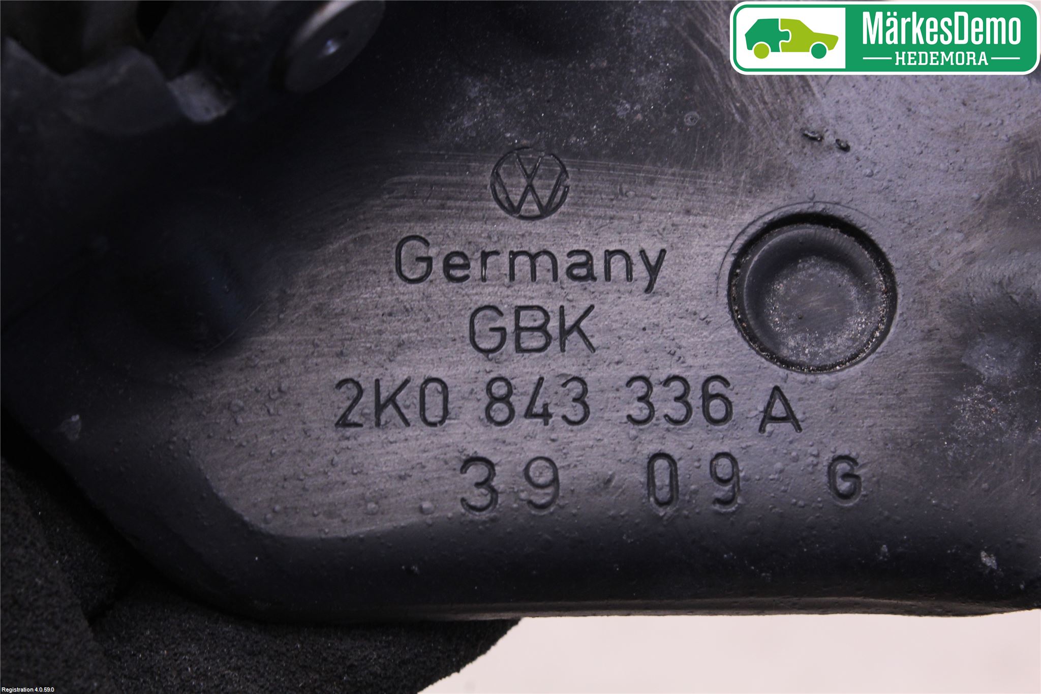 Volkswagen VW CADDY      04-10 Glidskena Skjutdörr Hö