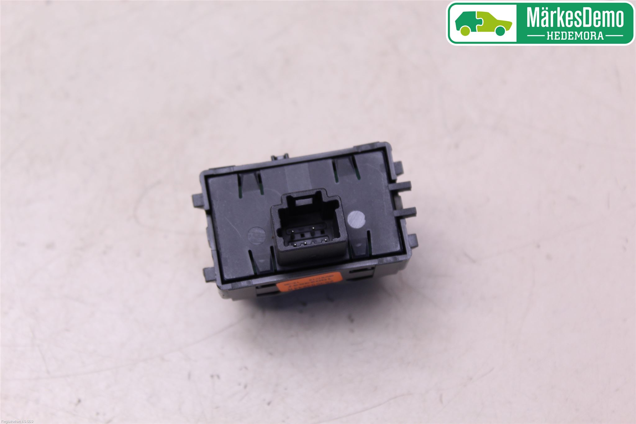 Dacia LODGY 12-18 Strömställare Elruta