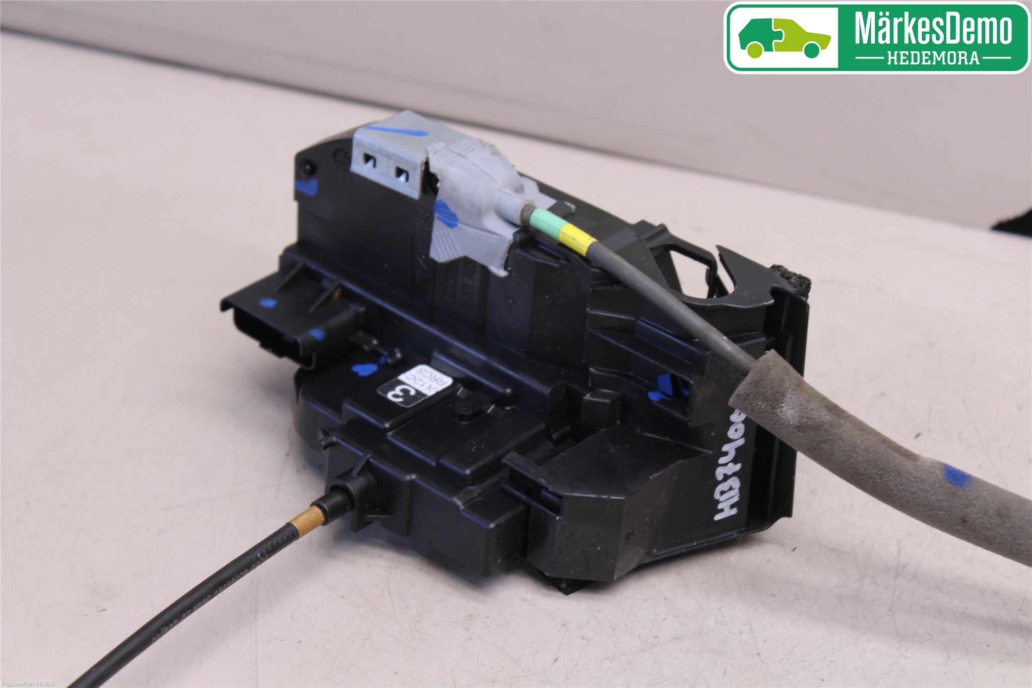 Nissan JUKE 14-19 Låskista-Dörrlås