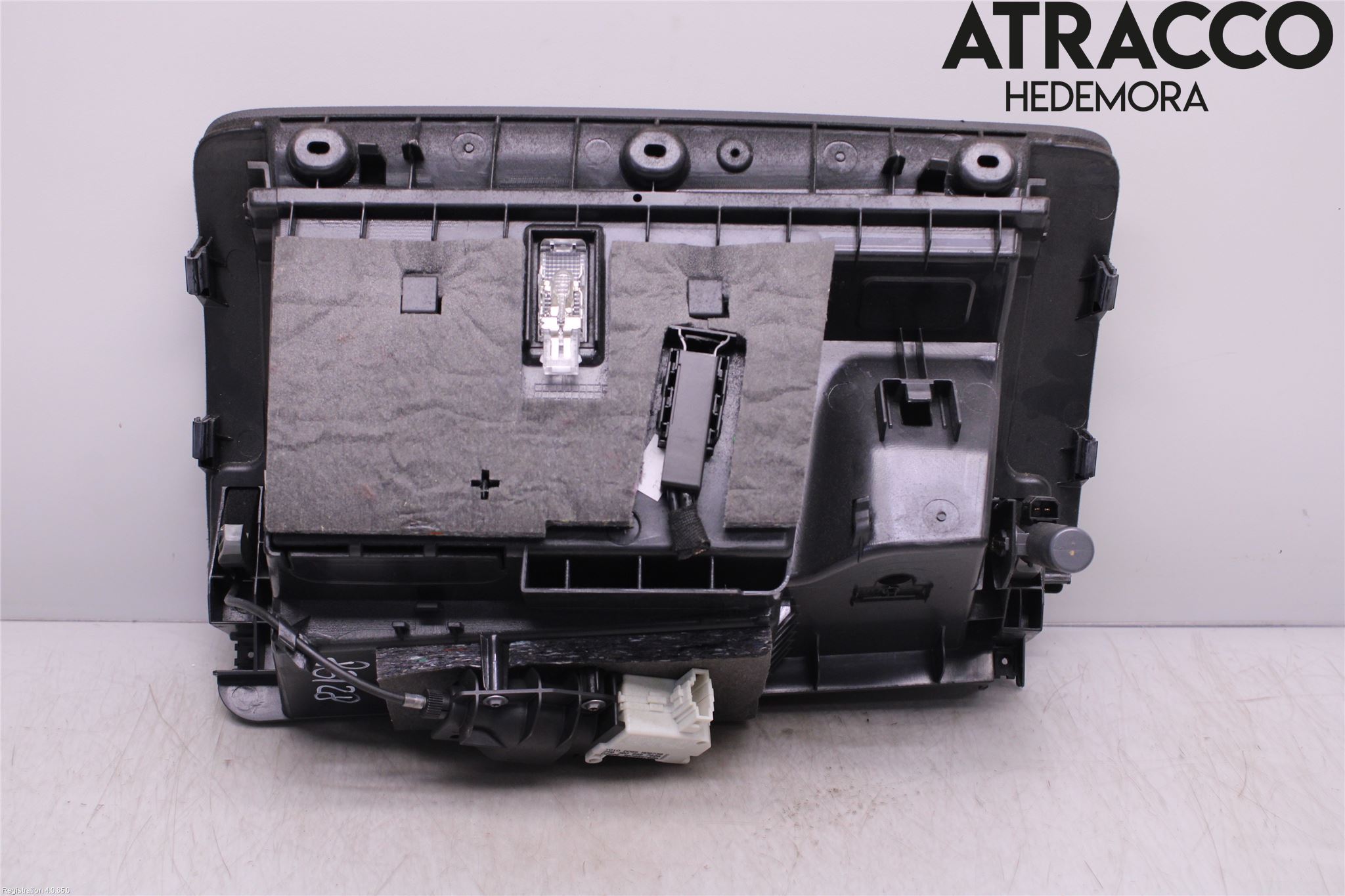 Audi Q7/SQ7 Handskfack