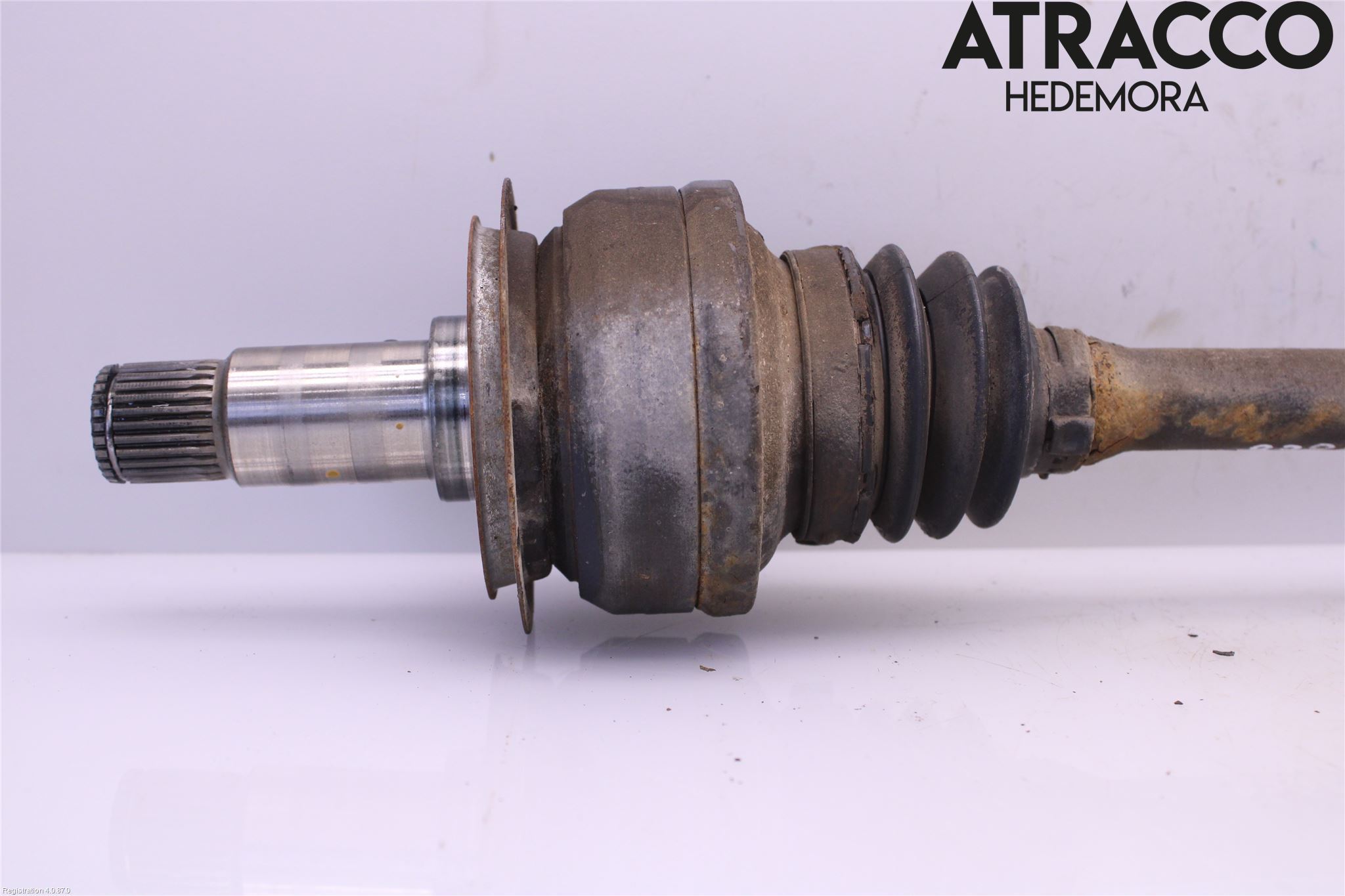 Mercedes-Benz MB C-KLASS (W204) 07-15 Drivaxel Bak Höger