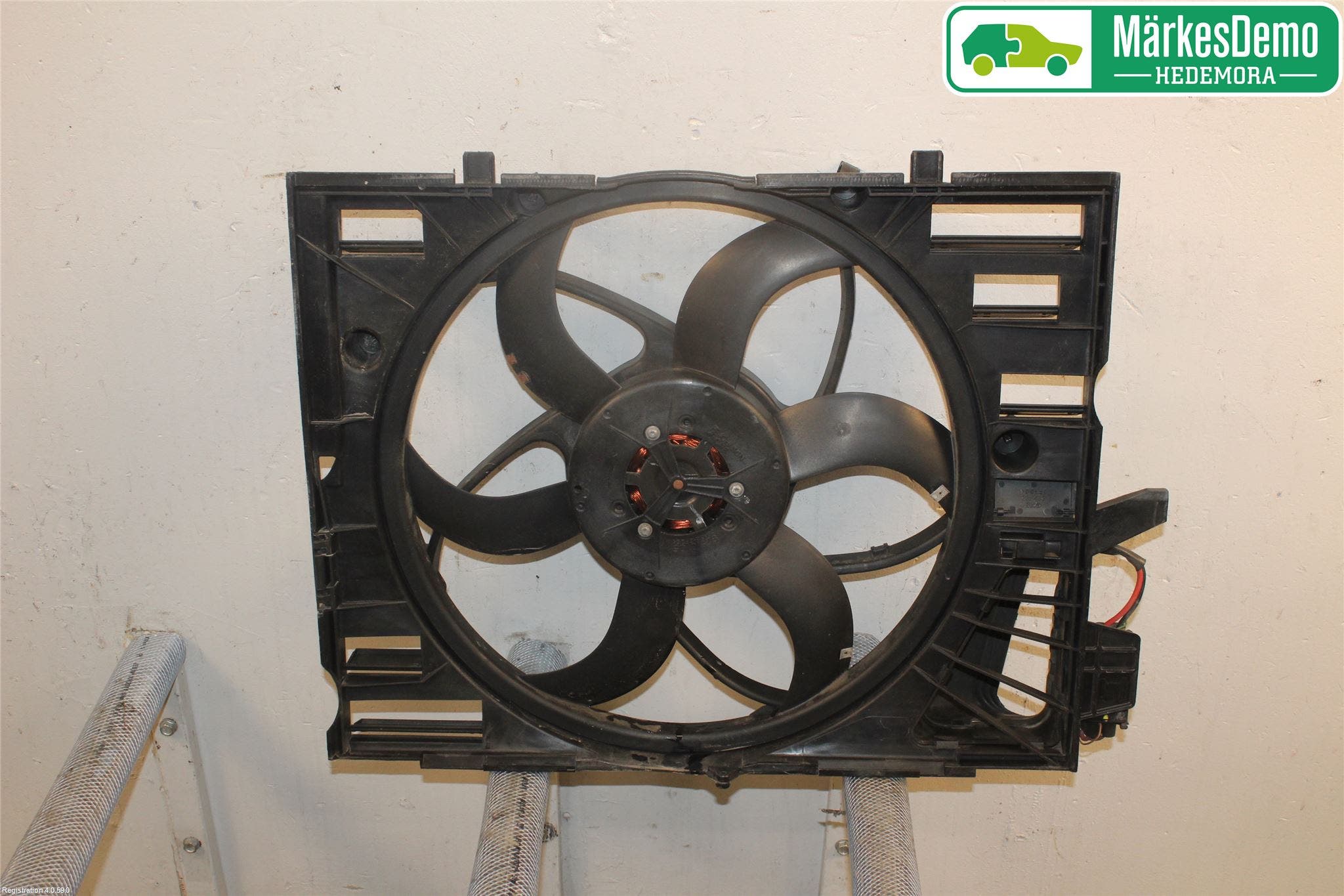 BMW 5 E60/61 Sed/Tou 02-10 Kylfläkt El