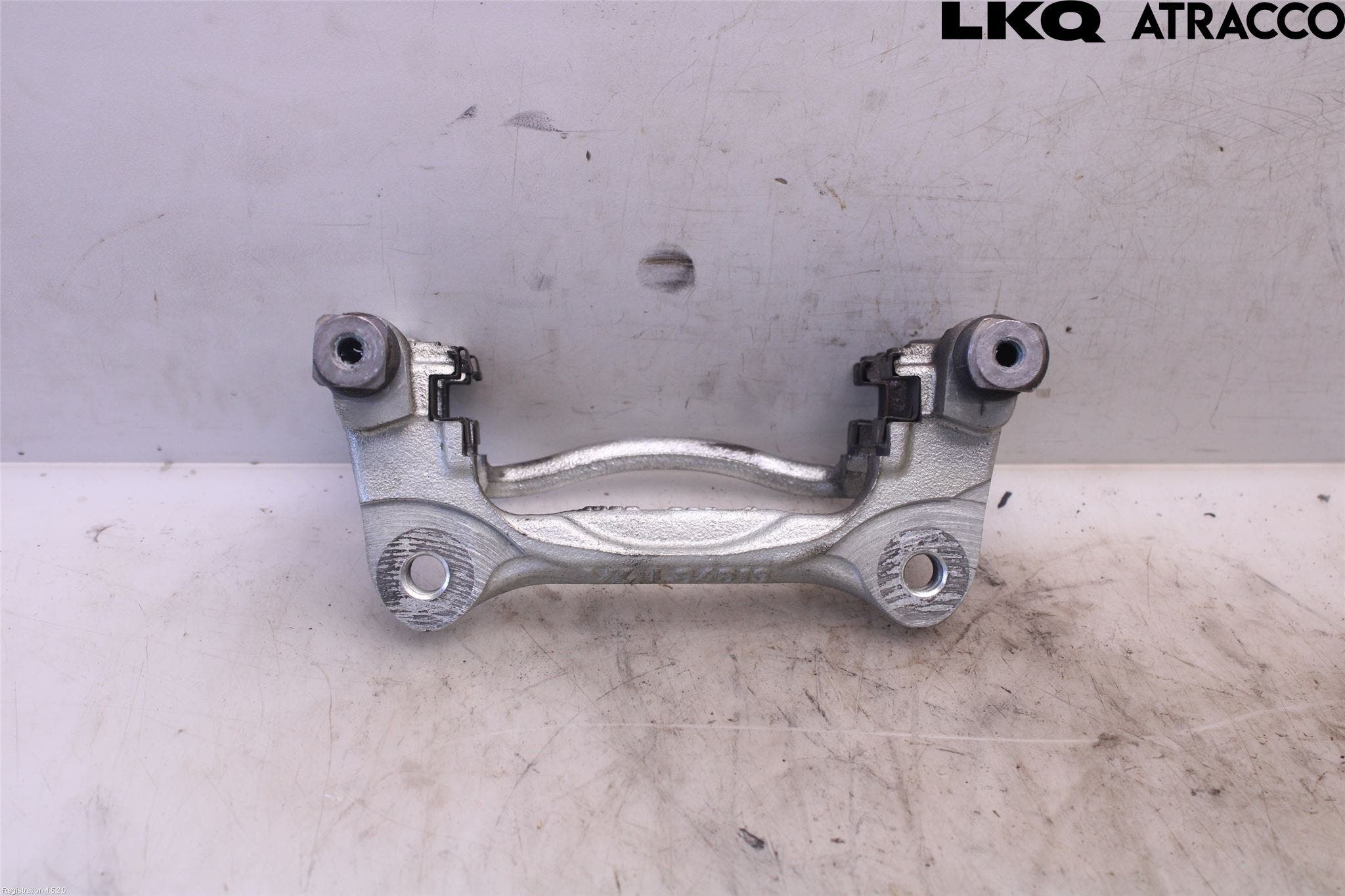 Toyota COROLLA 19- Bromsokshållare