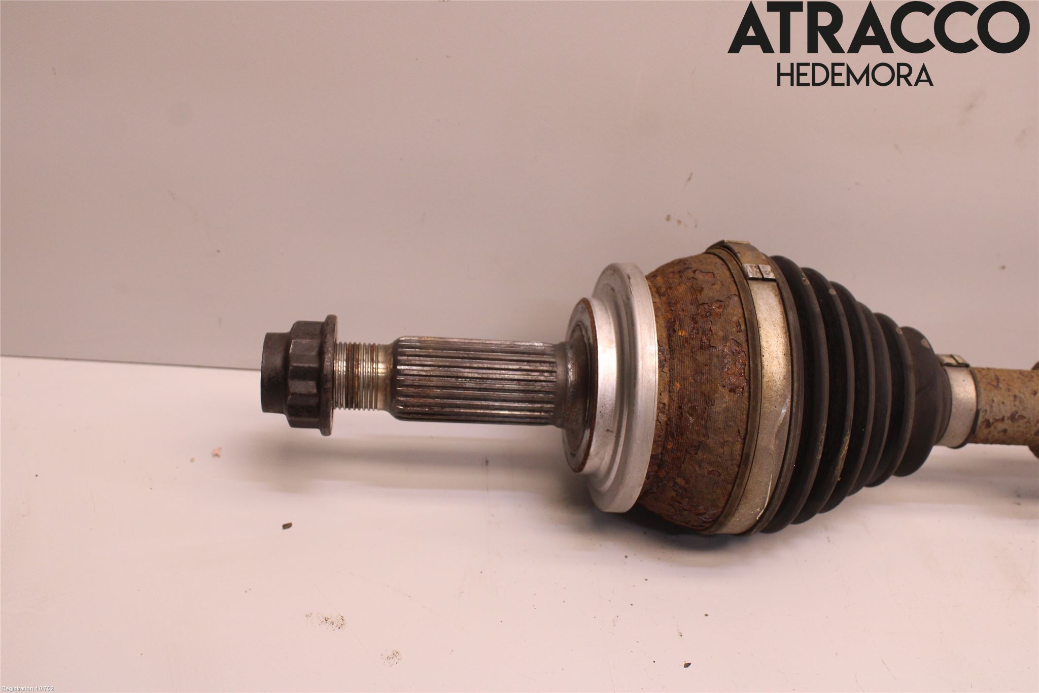 Lexus CT 200h Drivaxel Fram Höger