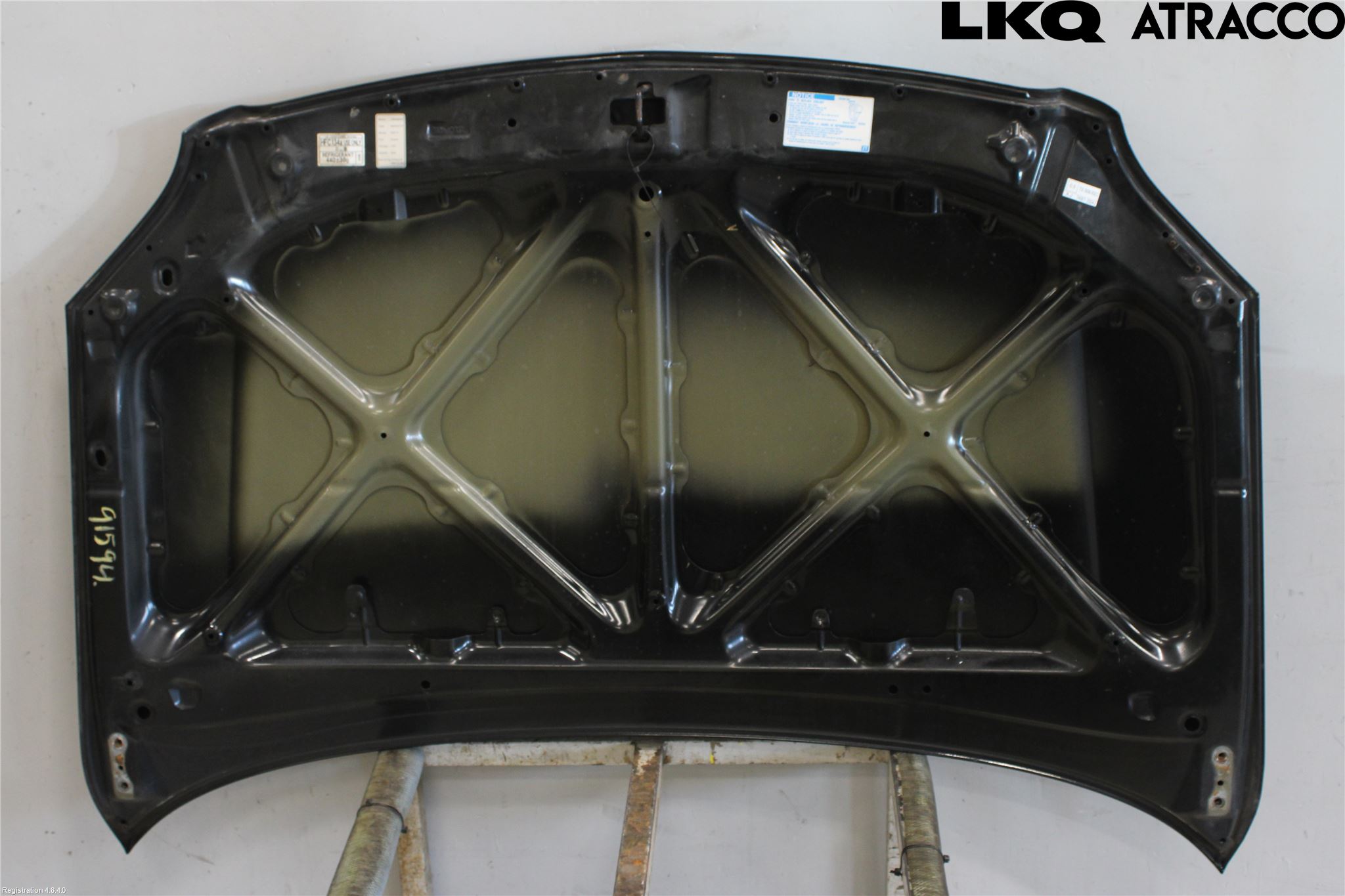 Toyota AVENSIS 07-08 Huv Fram