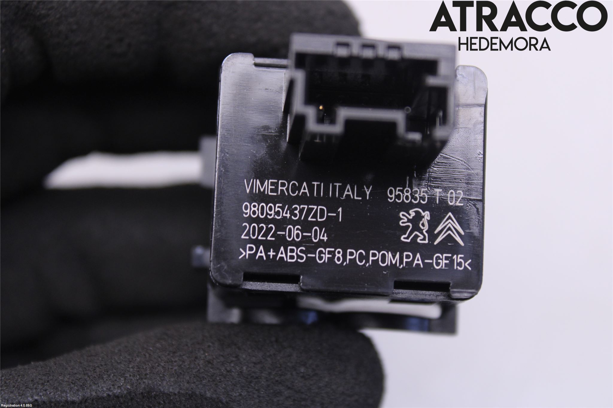 Peugeot 2008/E-2008 20- Strömställare Nivåreglering