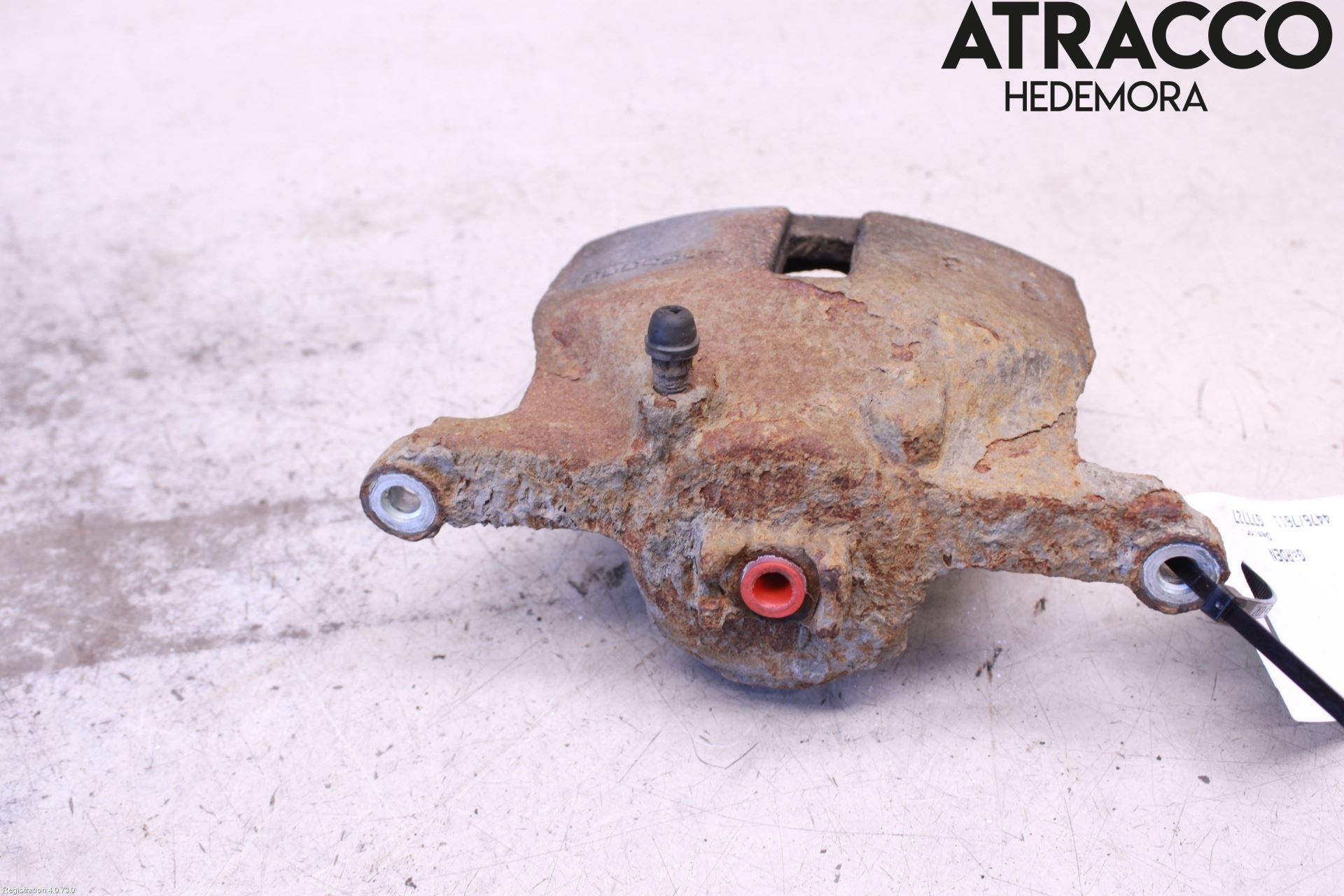 Suzuki VITARA 15- Bromsok Fram Vänster