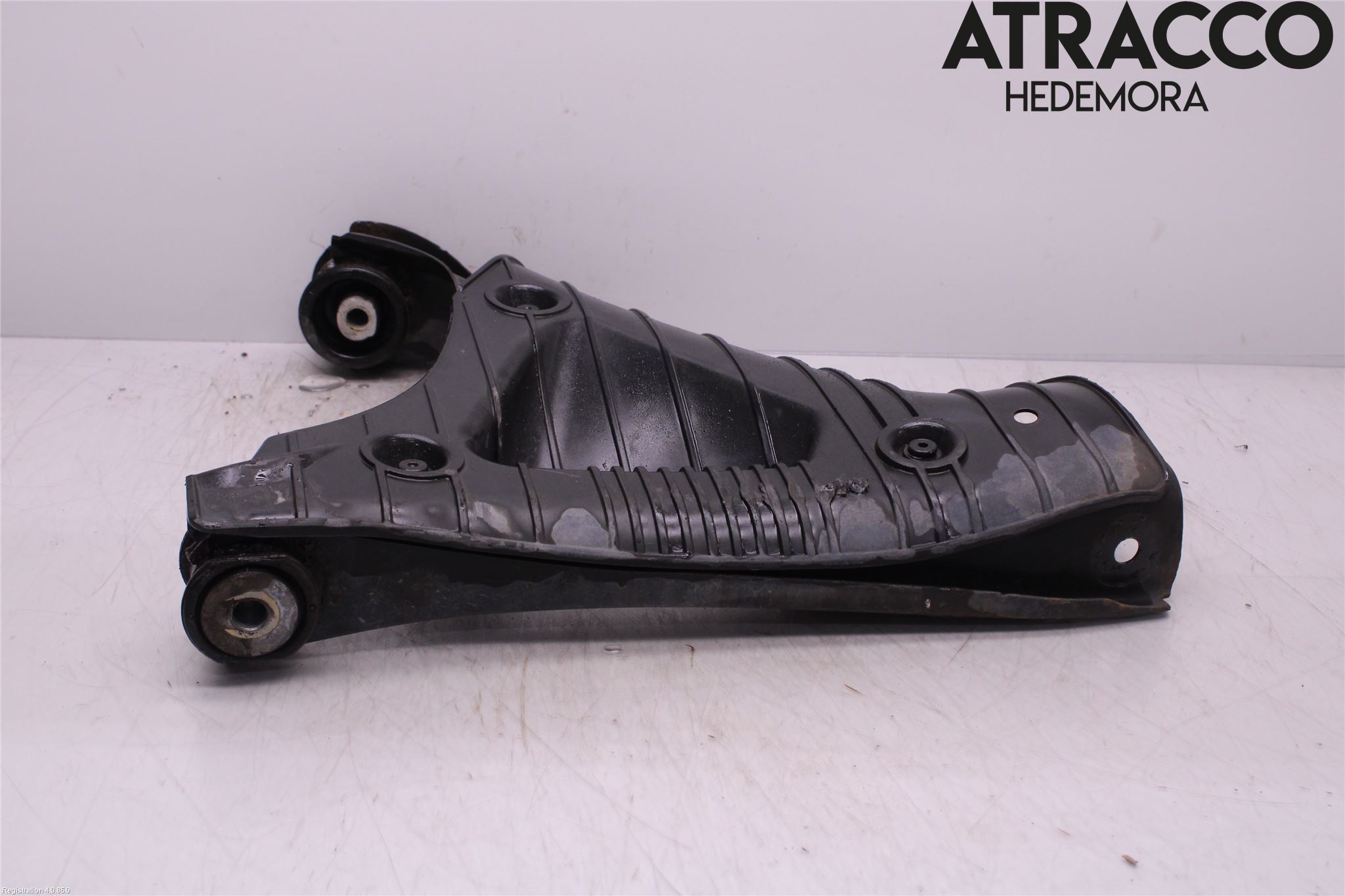 Porsche CAYENNE 03- Bärarm Bak Vänster