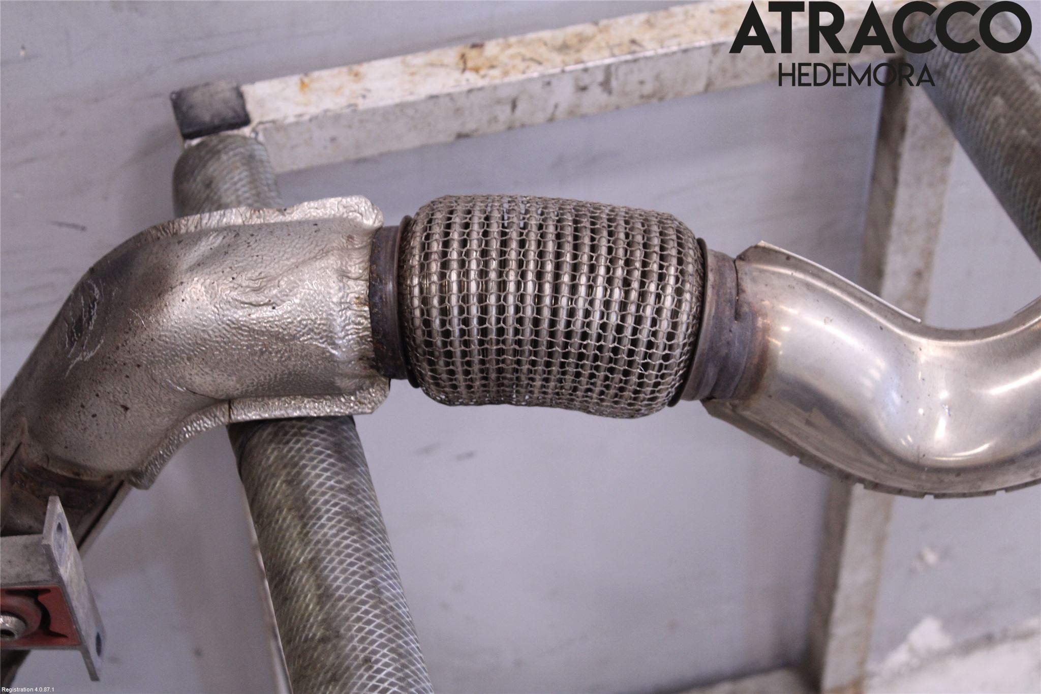 Audi A4/S4 B9 16-19 Avgas Främre Rör